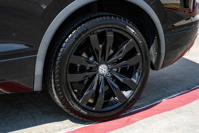 2021 Volkswagen Tiguan 2.0T SE R-Line Black