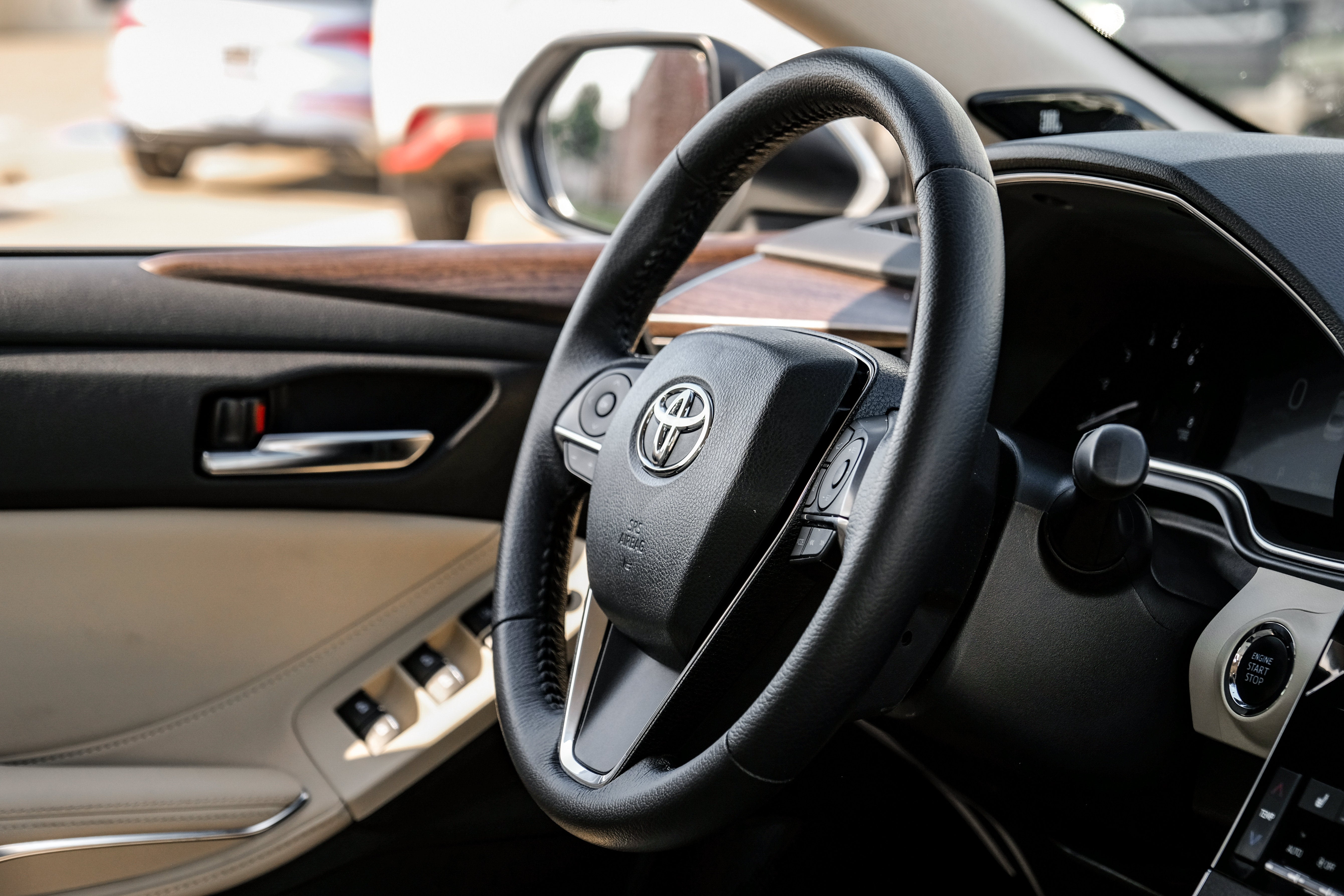 2021 Toyota Avalon XLE