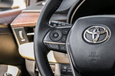 2021 Toyota Avalon XLE