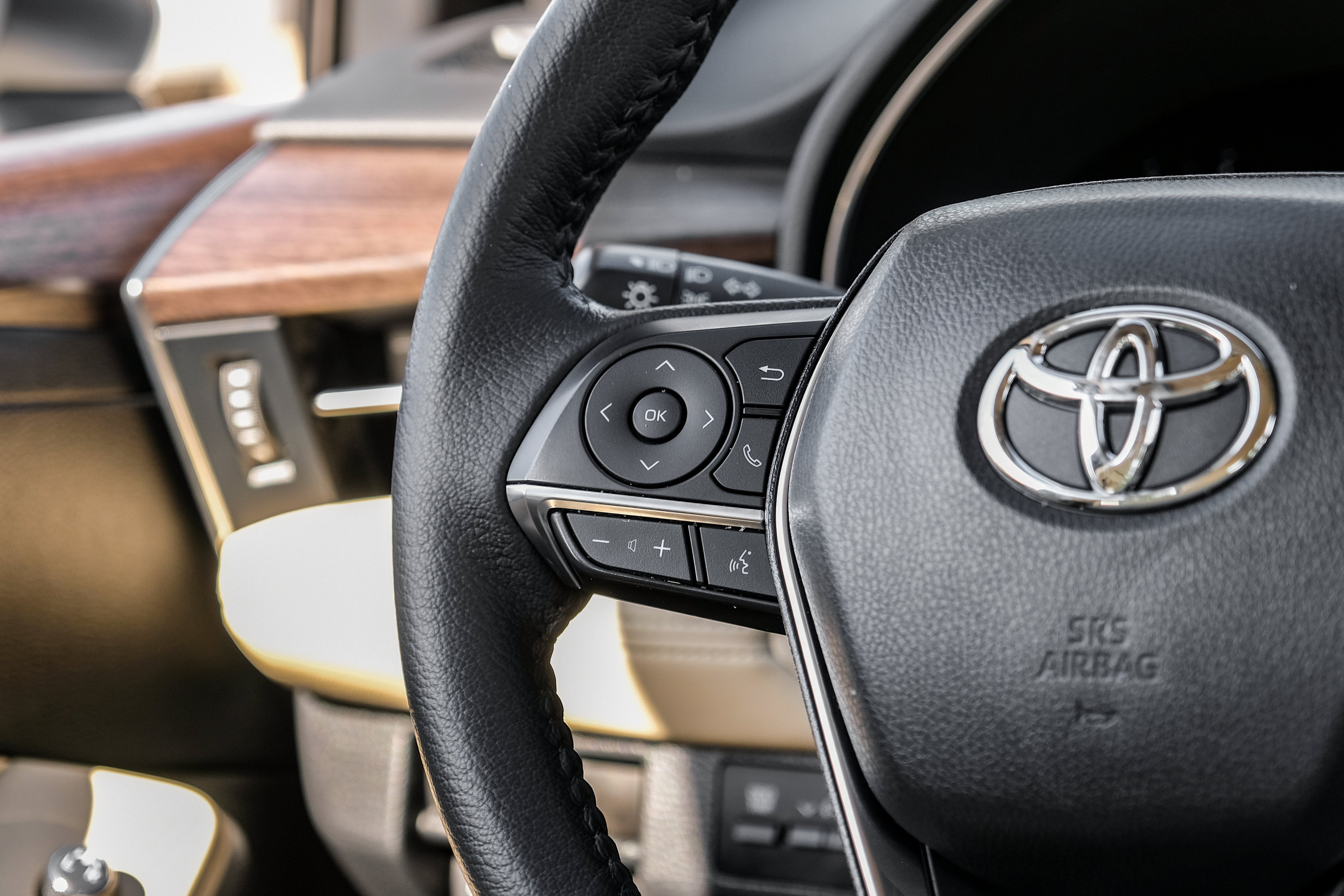 2021 Toyota Avalon XLE