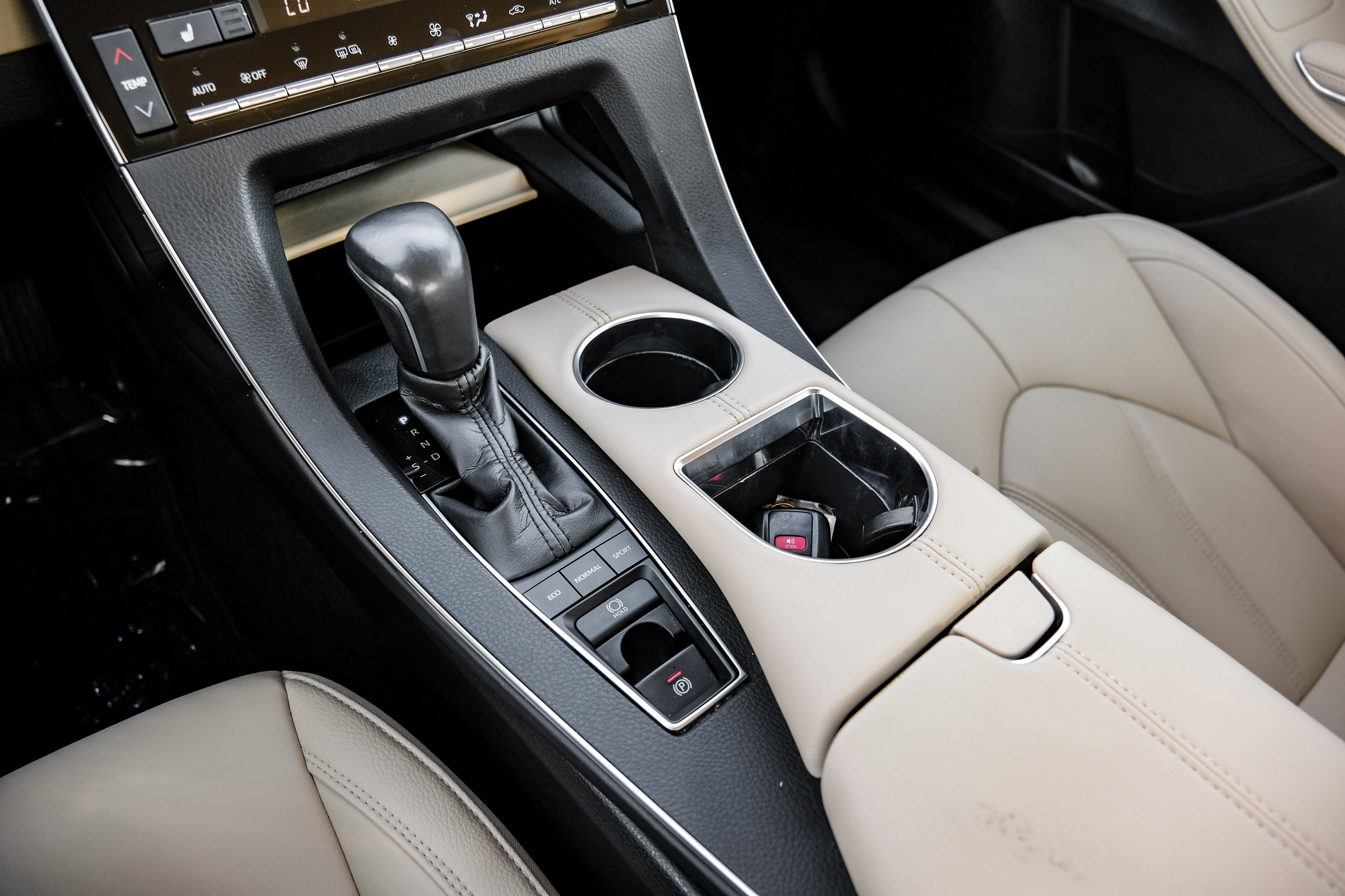 2021 Toyota Avalon XLE