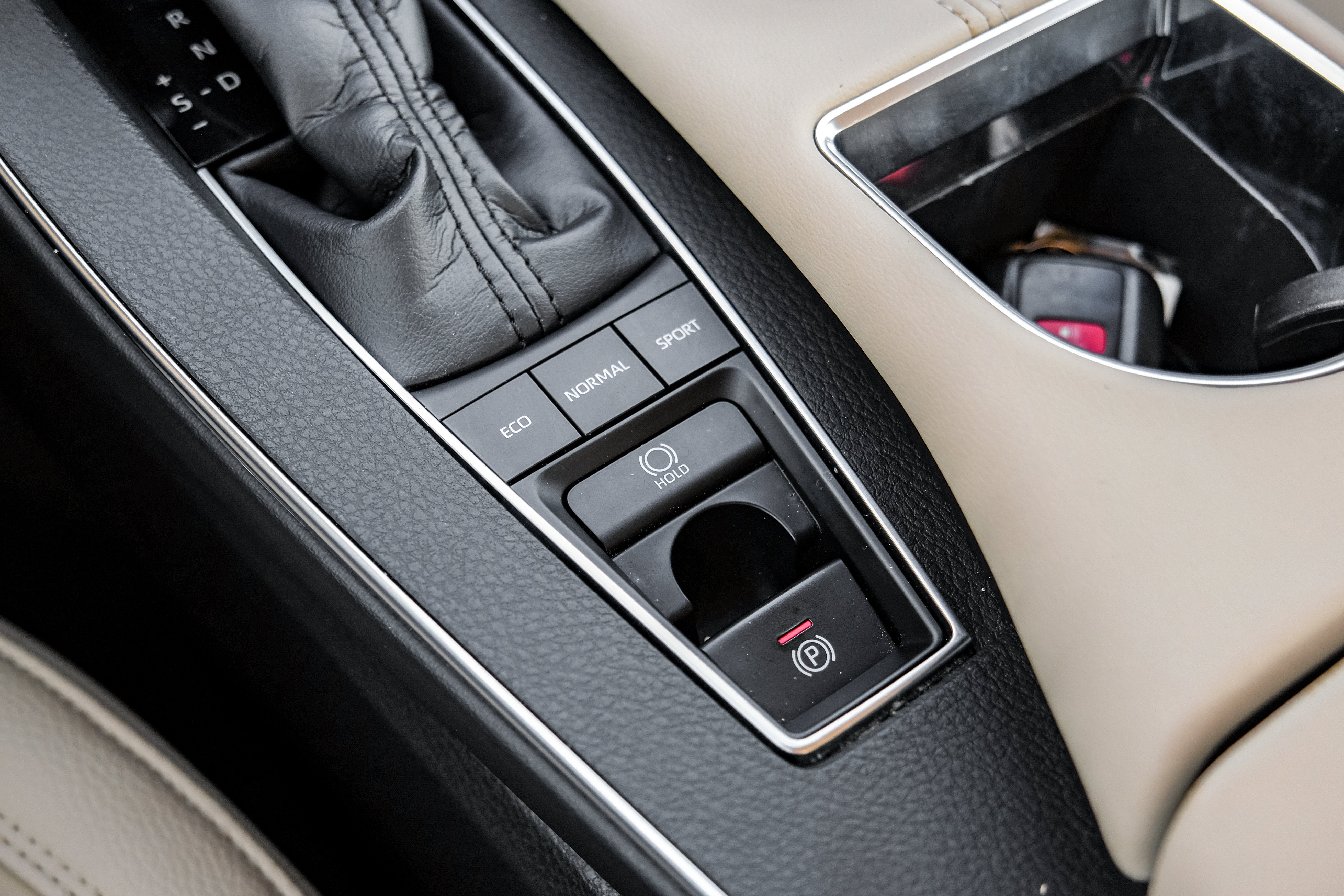 2021 Toyota Avalon XLE