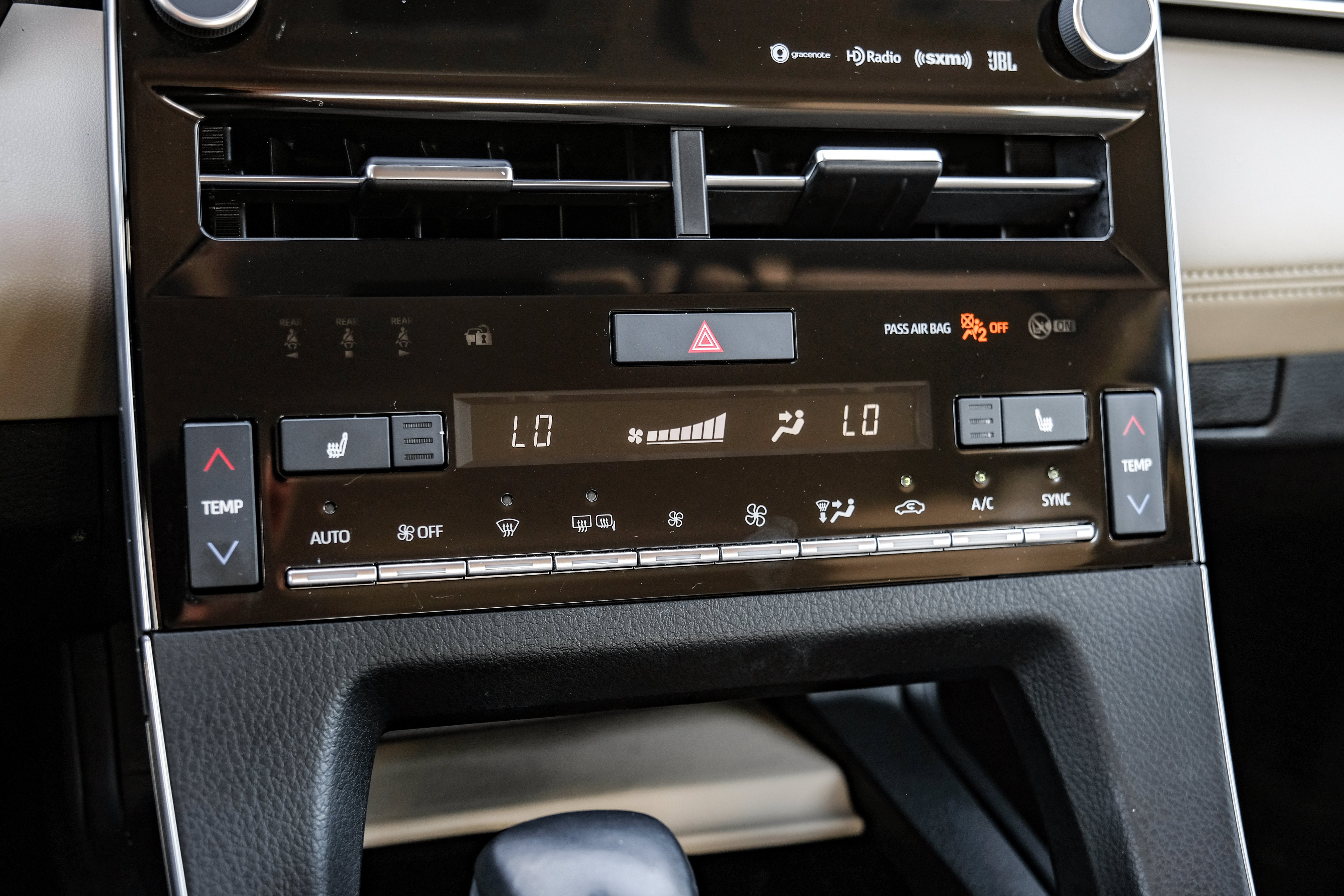 2021 Toyota Avalon XLE