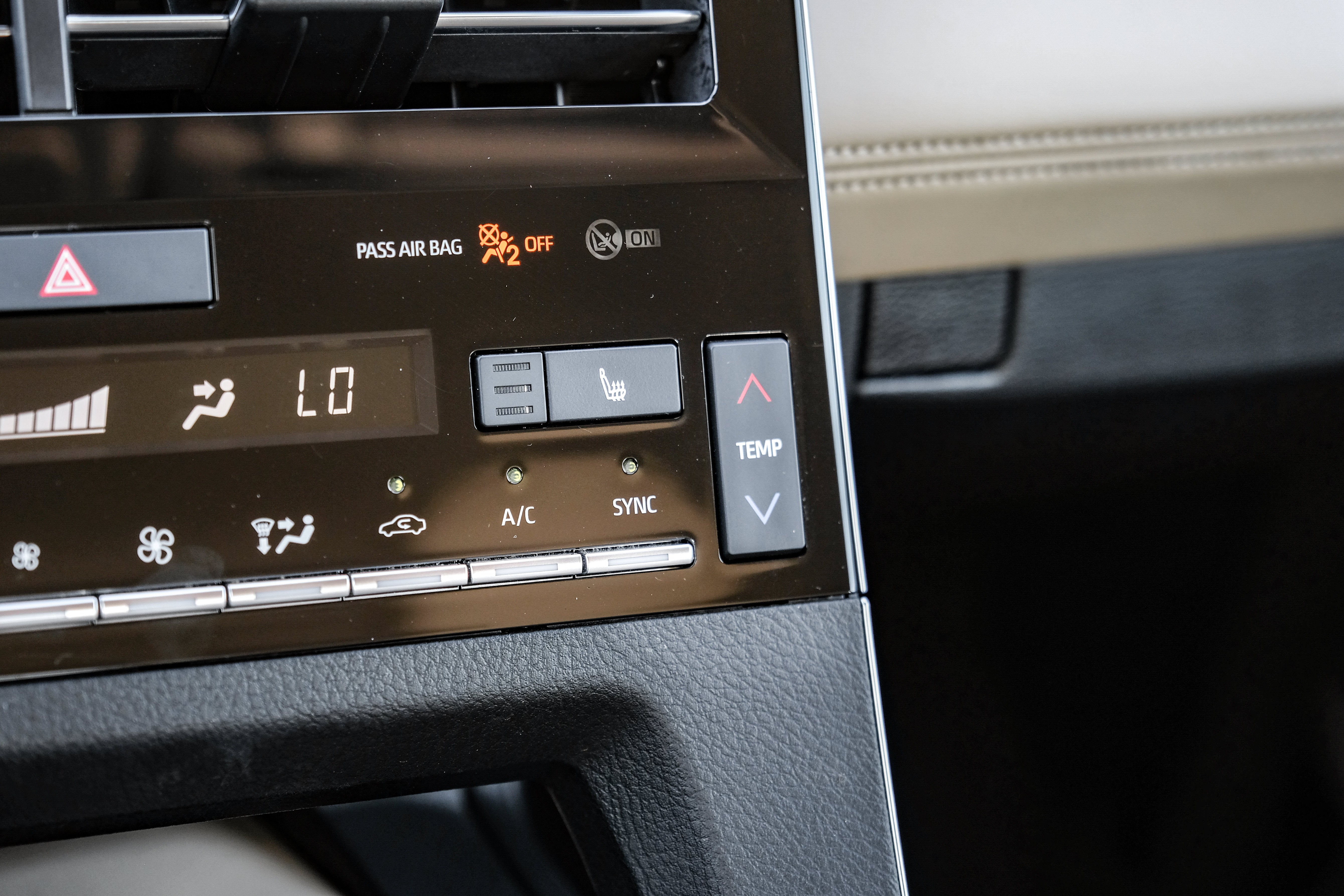 2021 Toyota Avalon XLE