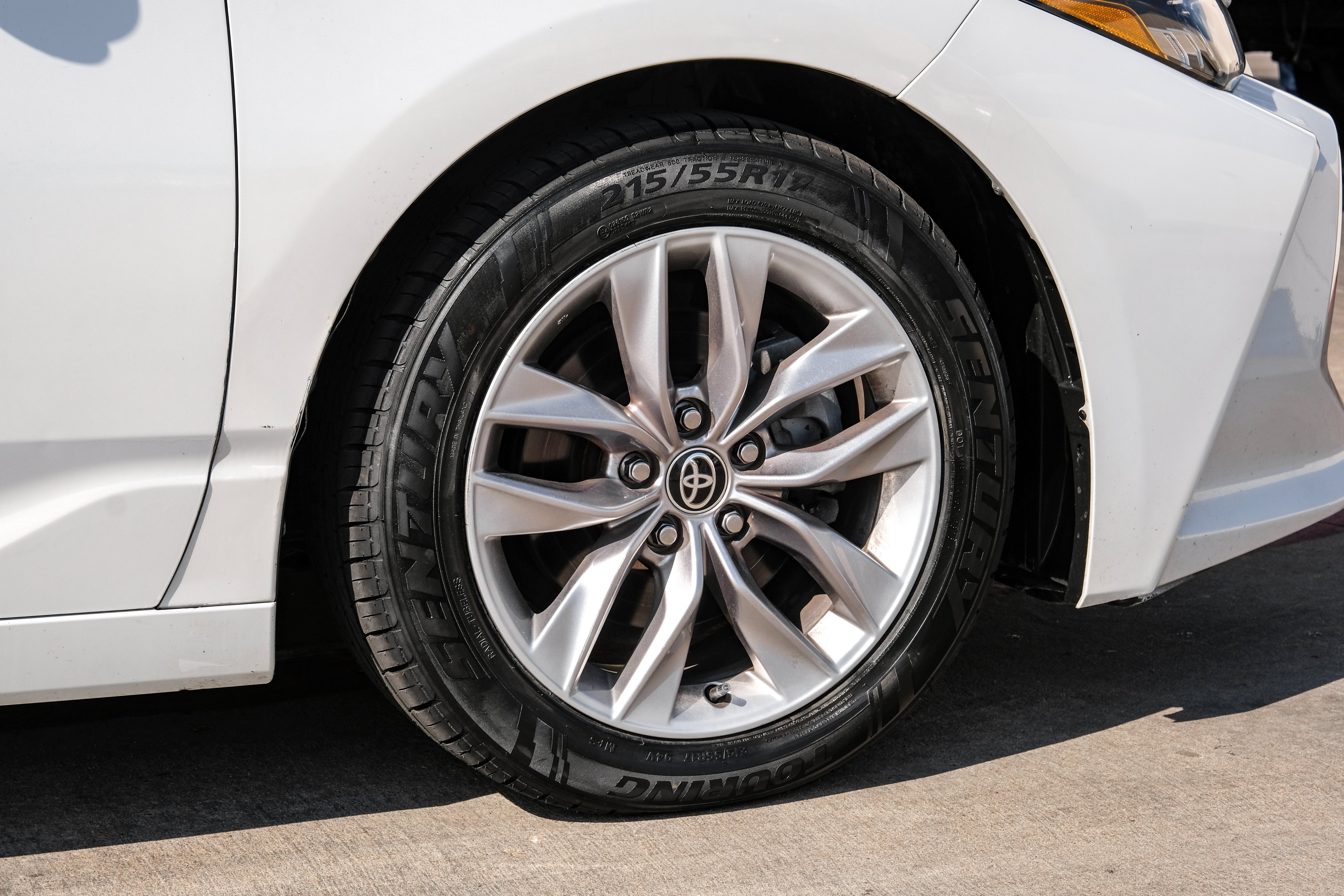 2021 Toyota Avalon XLE