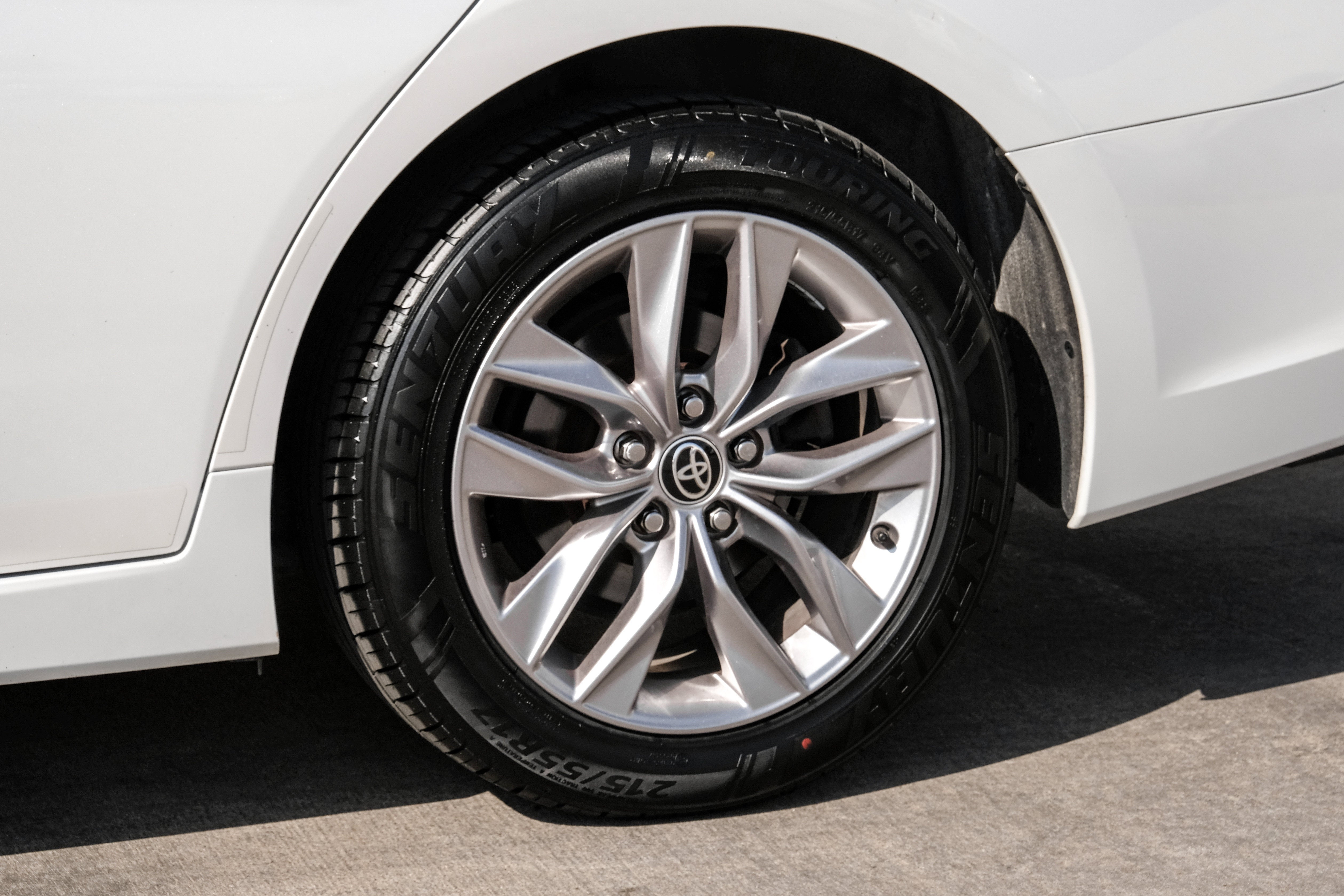 2021 Toyota Avalon XLE