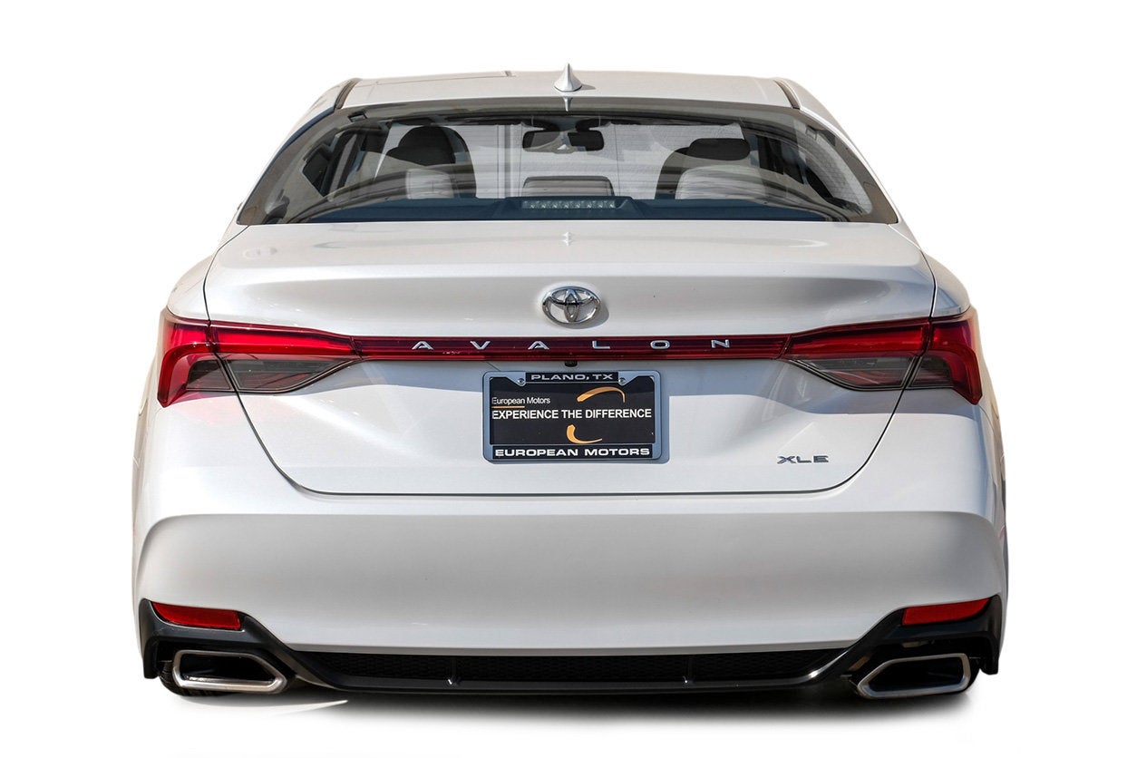 2021 Toyota Avalon XLE