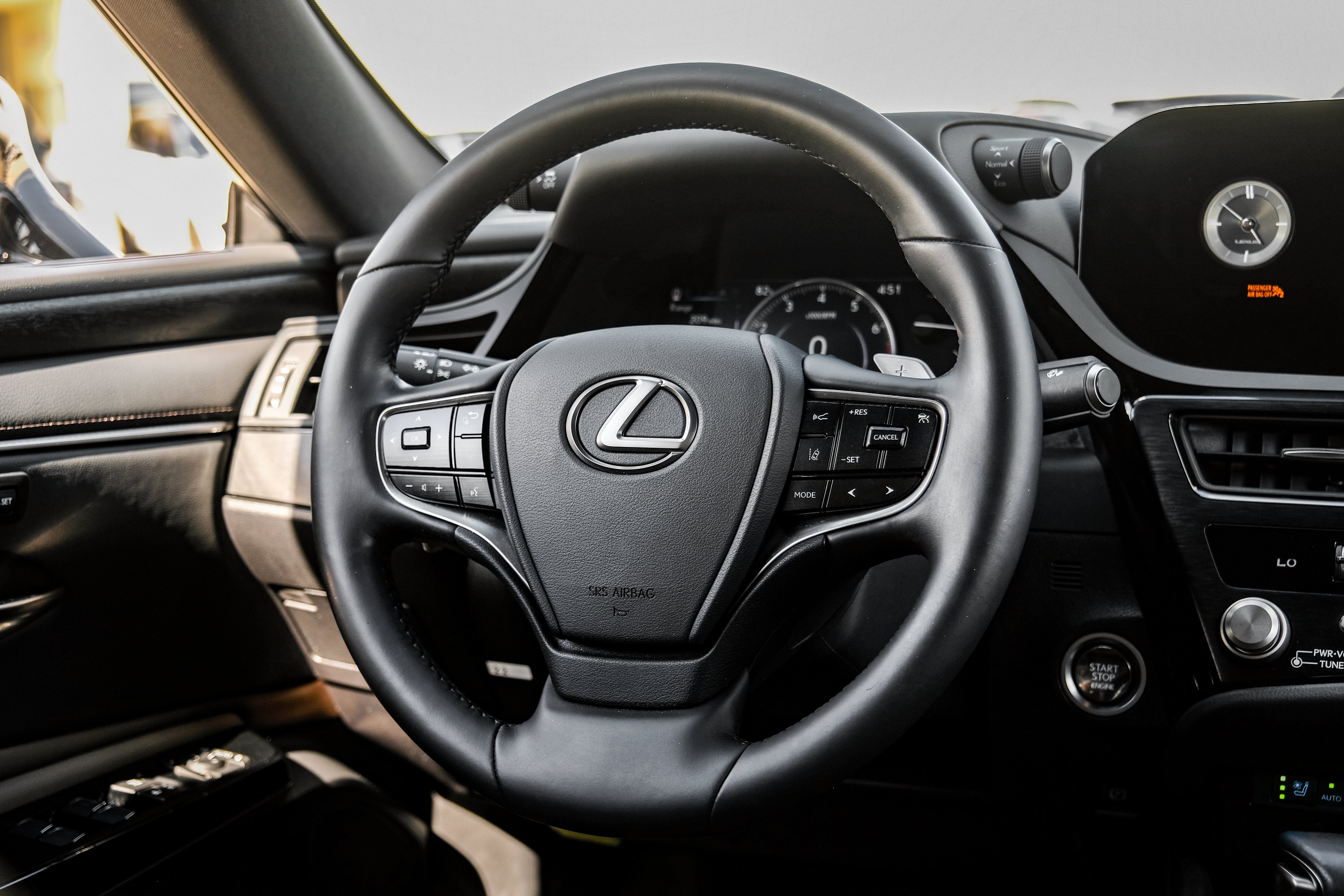 2023 Lexus ES 350