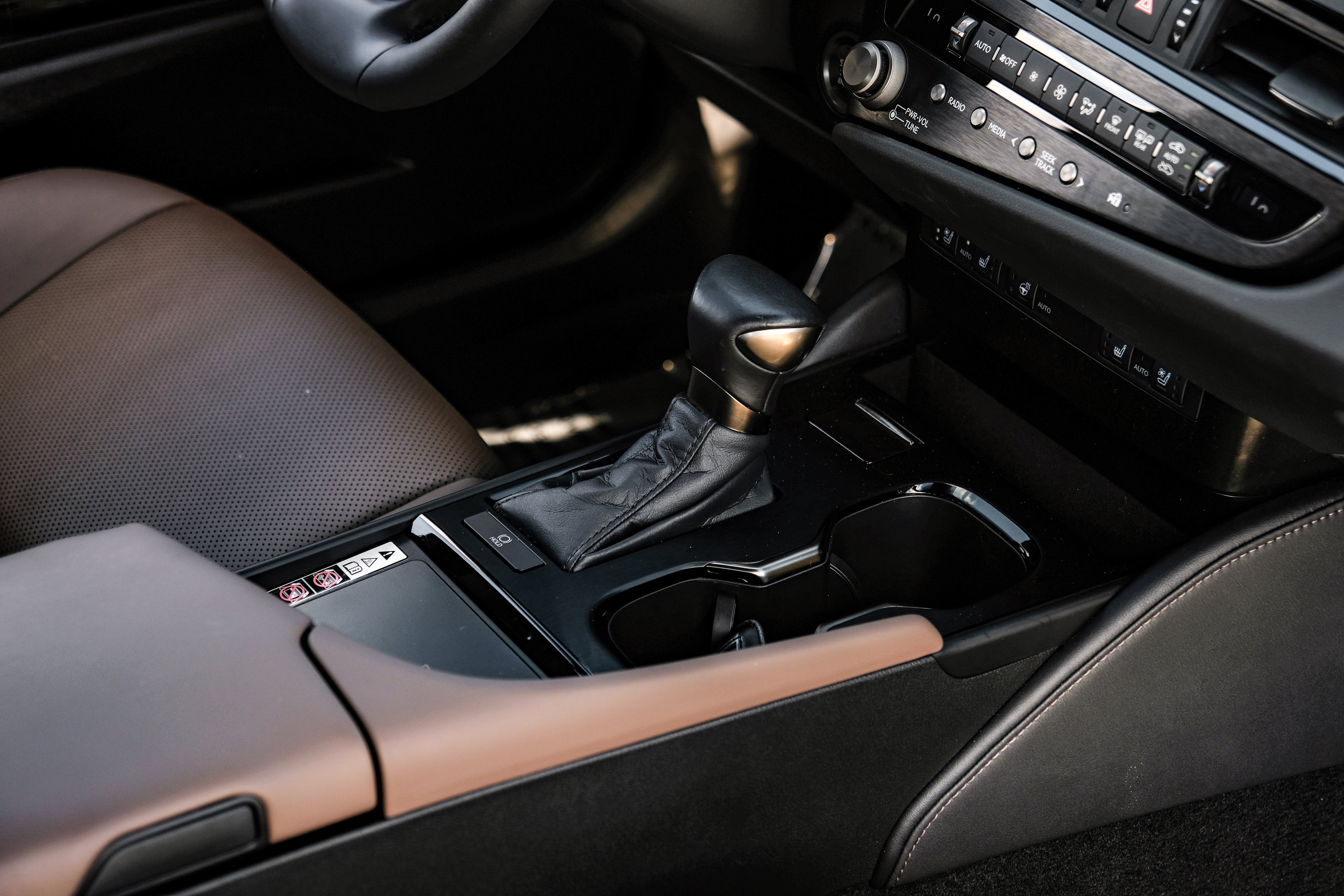2023 Lexus ES 350