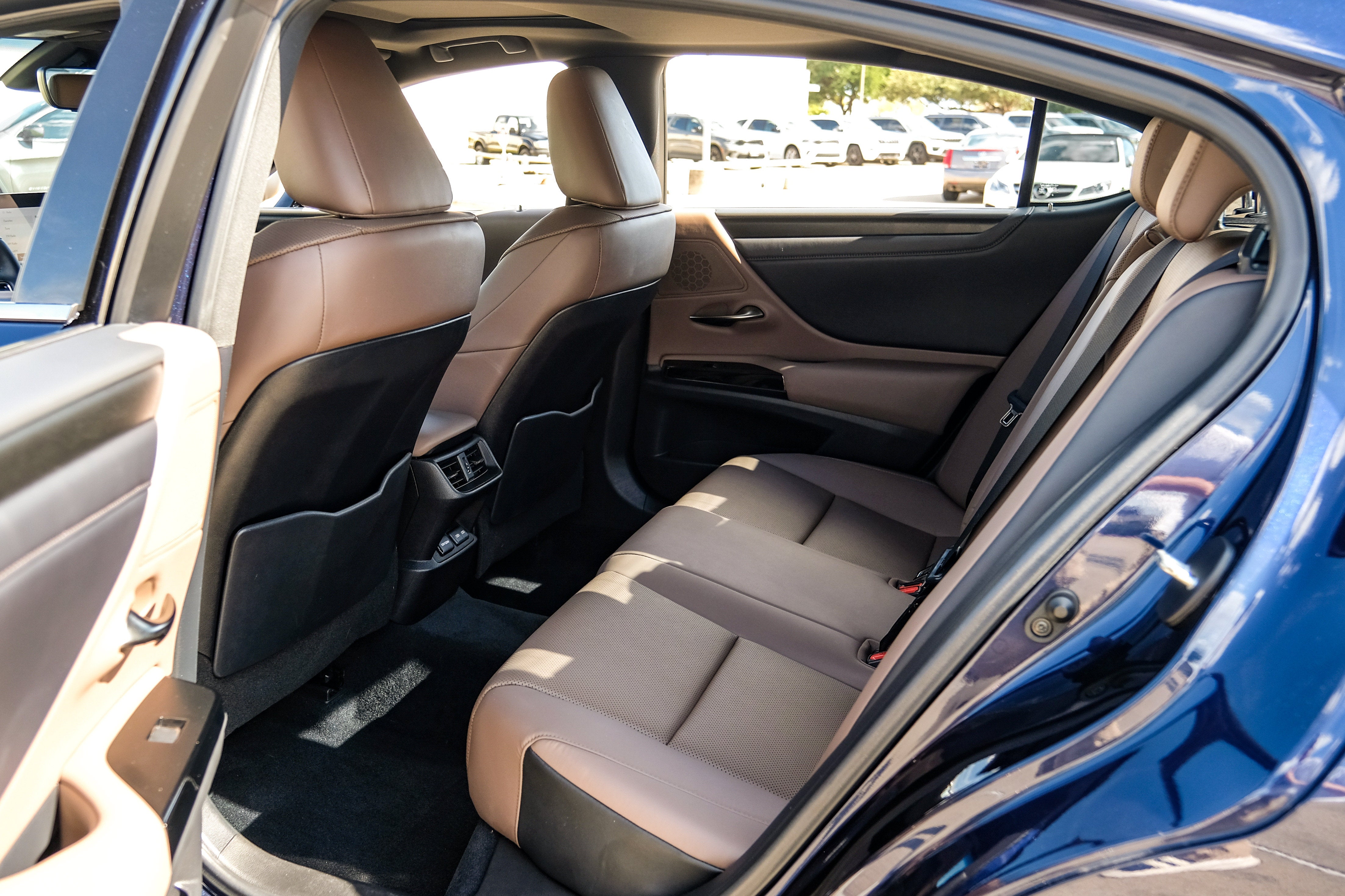 2023 Lexus ES 350