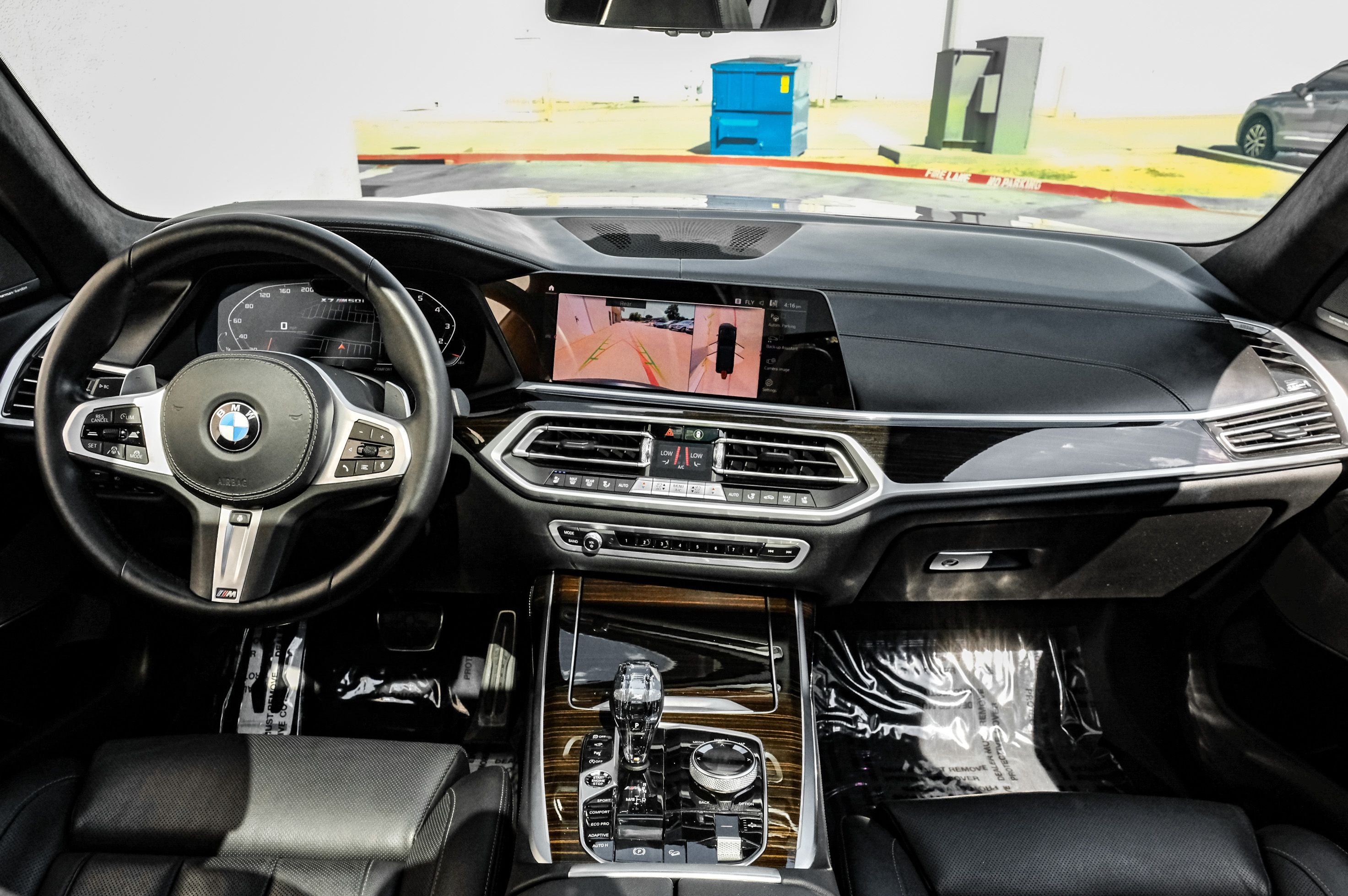 2021 BMW X7 M50i