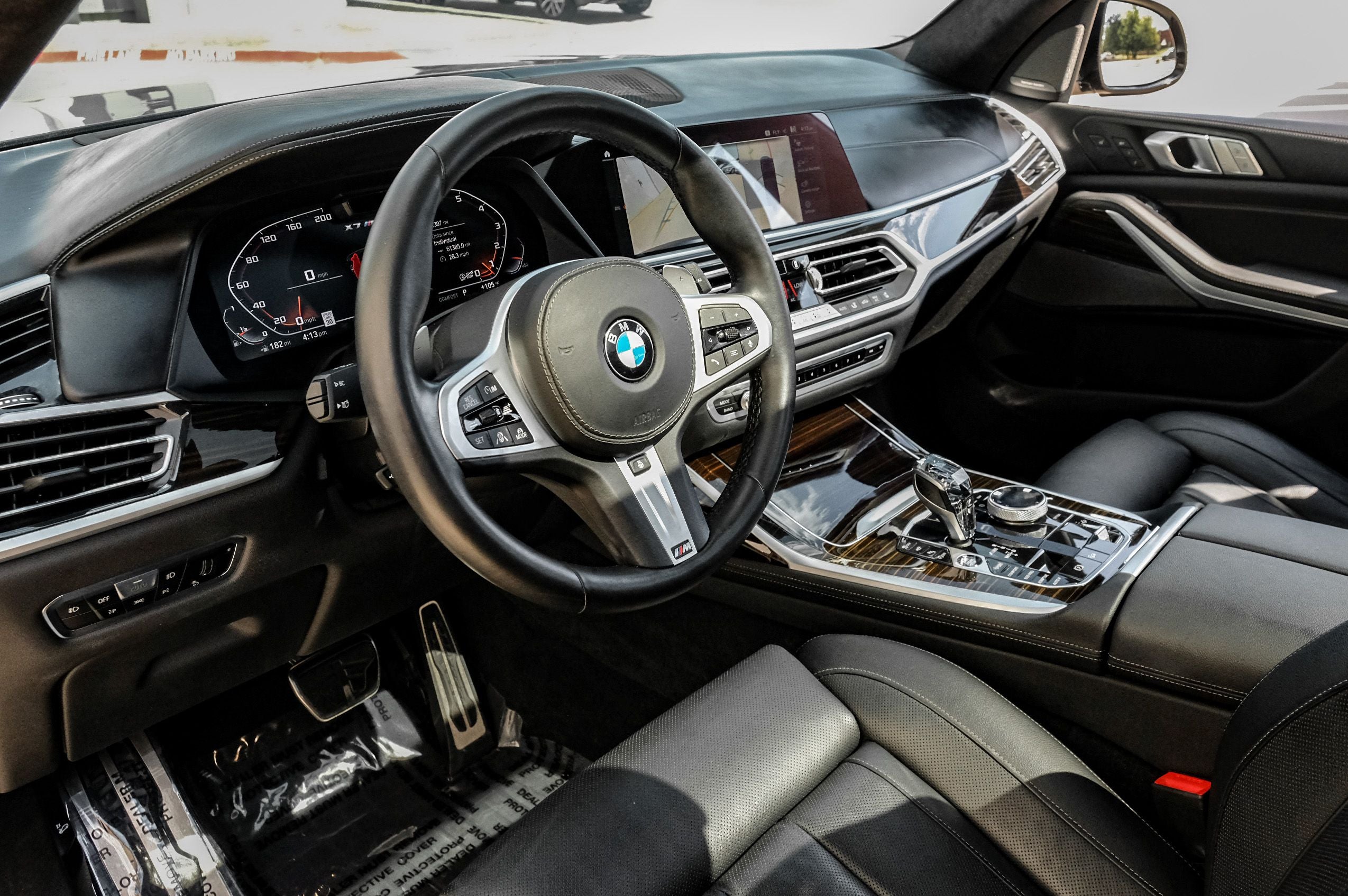 2021 BMW X7 M50i