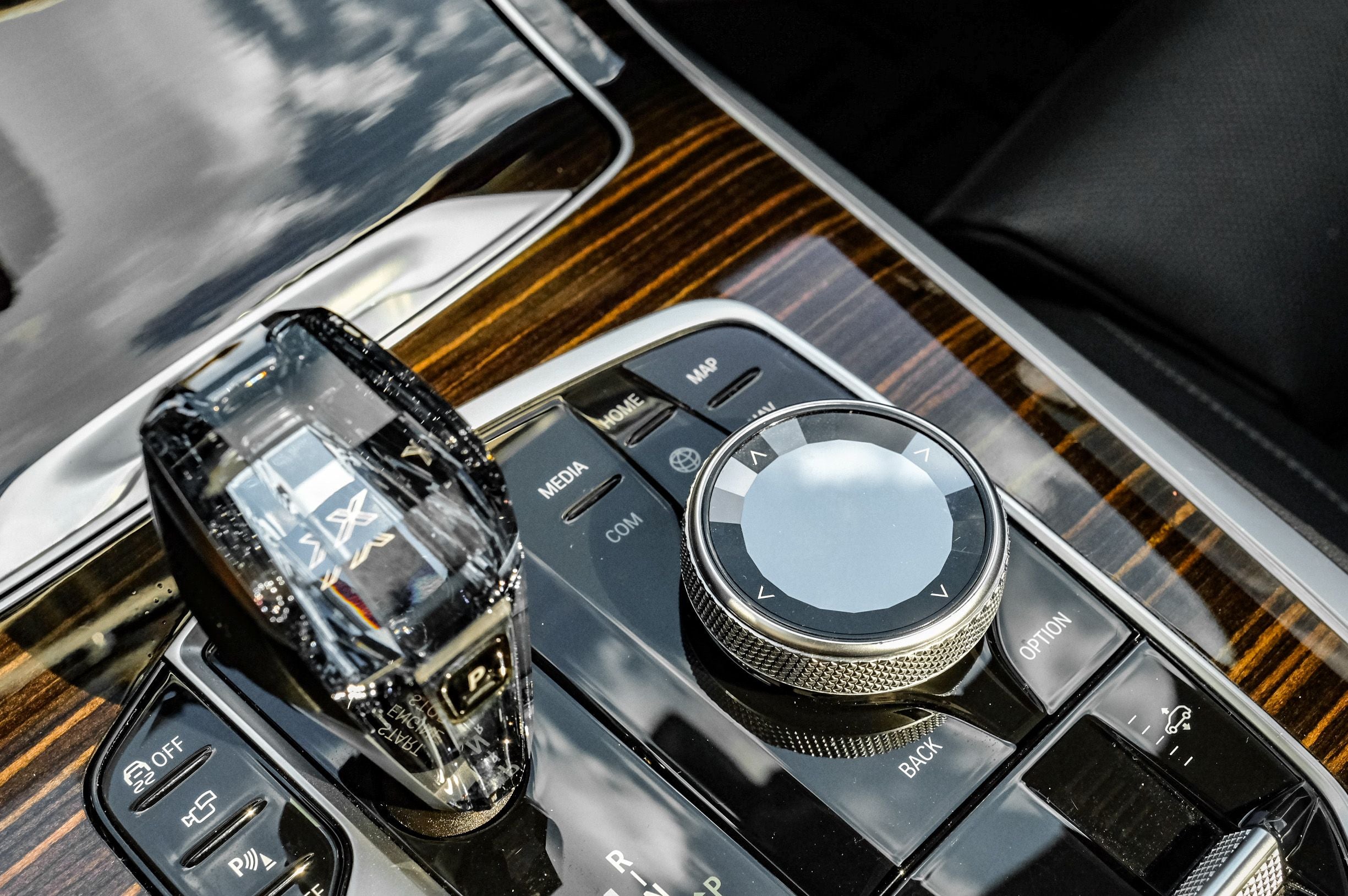 2021 BMW X7 M50i