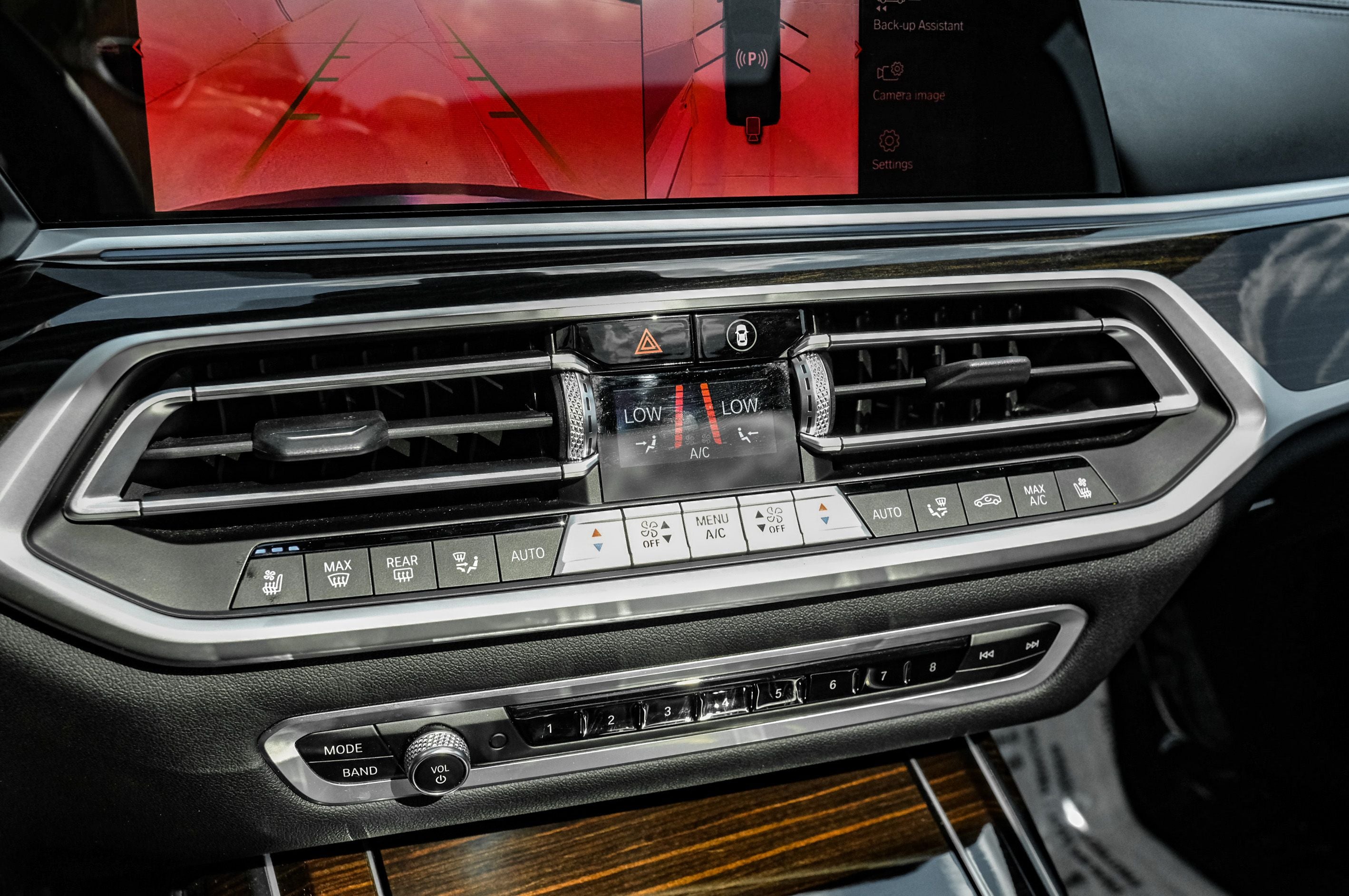 2021 BMW X7 M50i