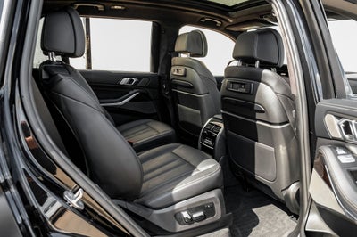 2021 BMW X7 M50i
