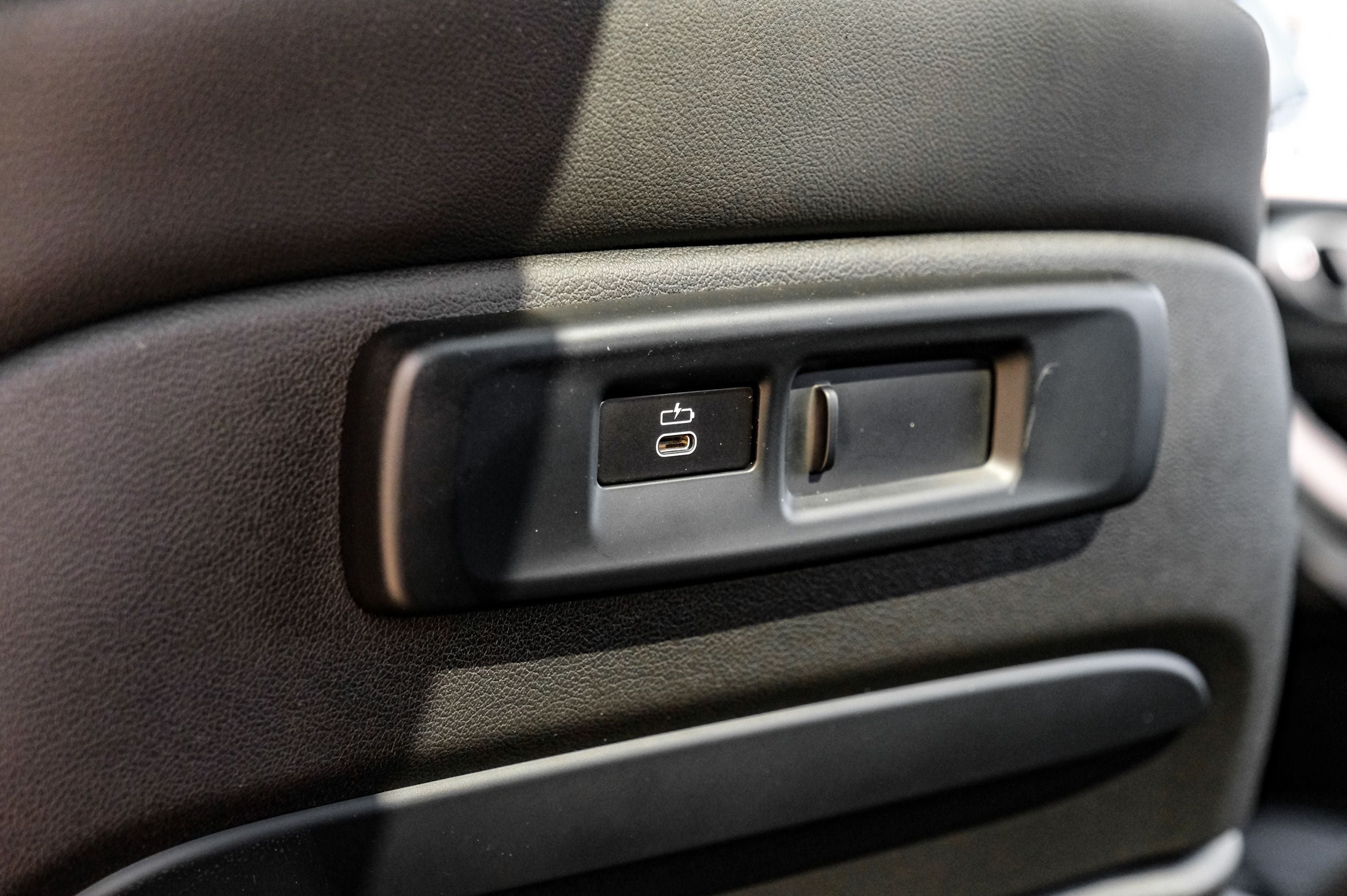 2021 BMW X7 M50i