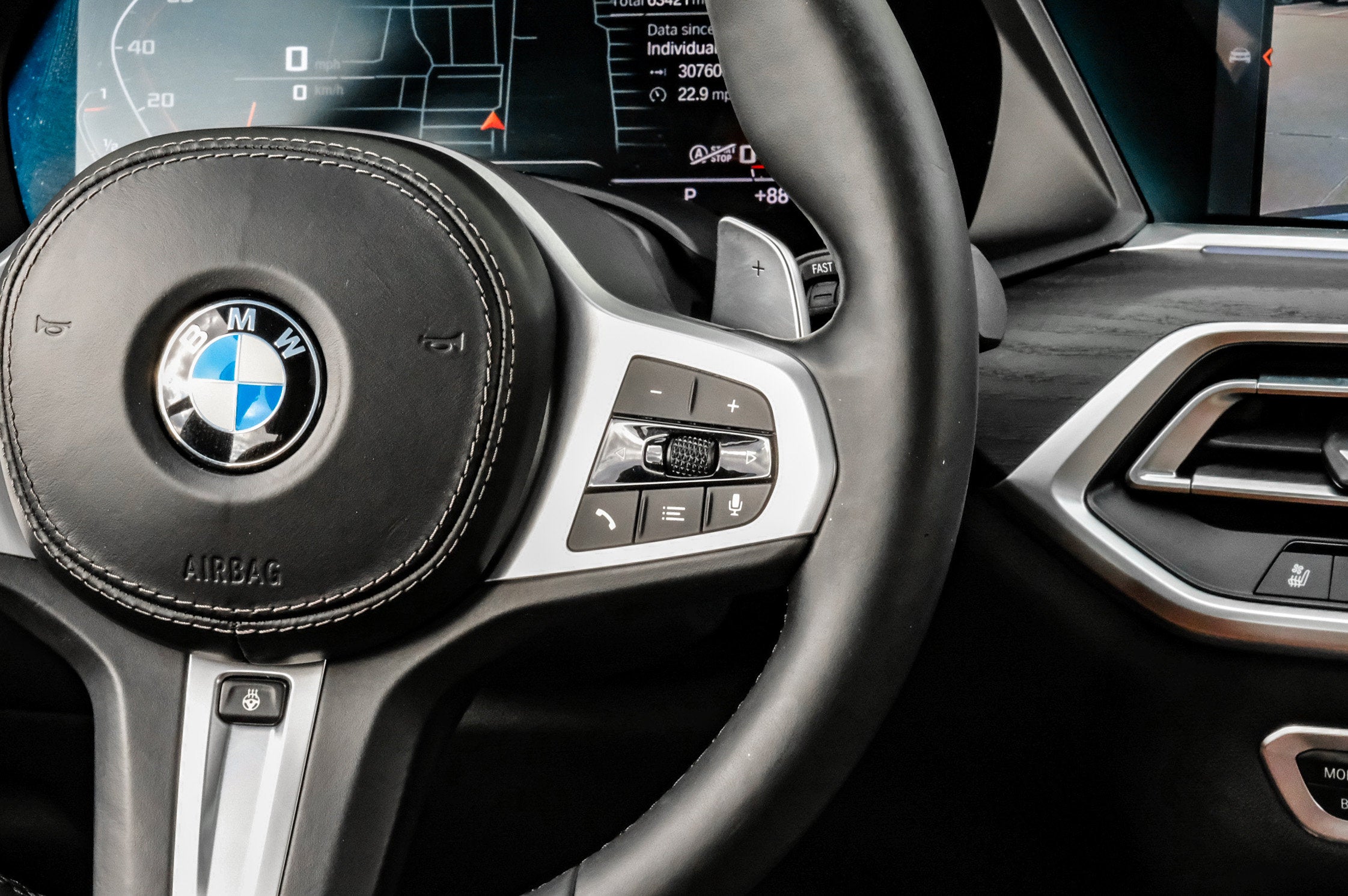 2020 BMW X7 M50i