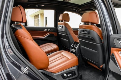 2020 BMW X7 M50i