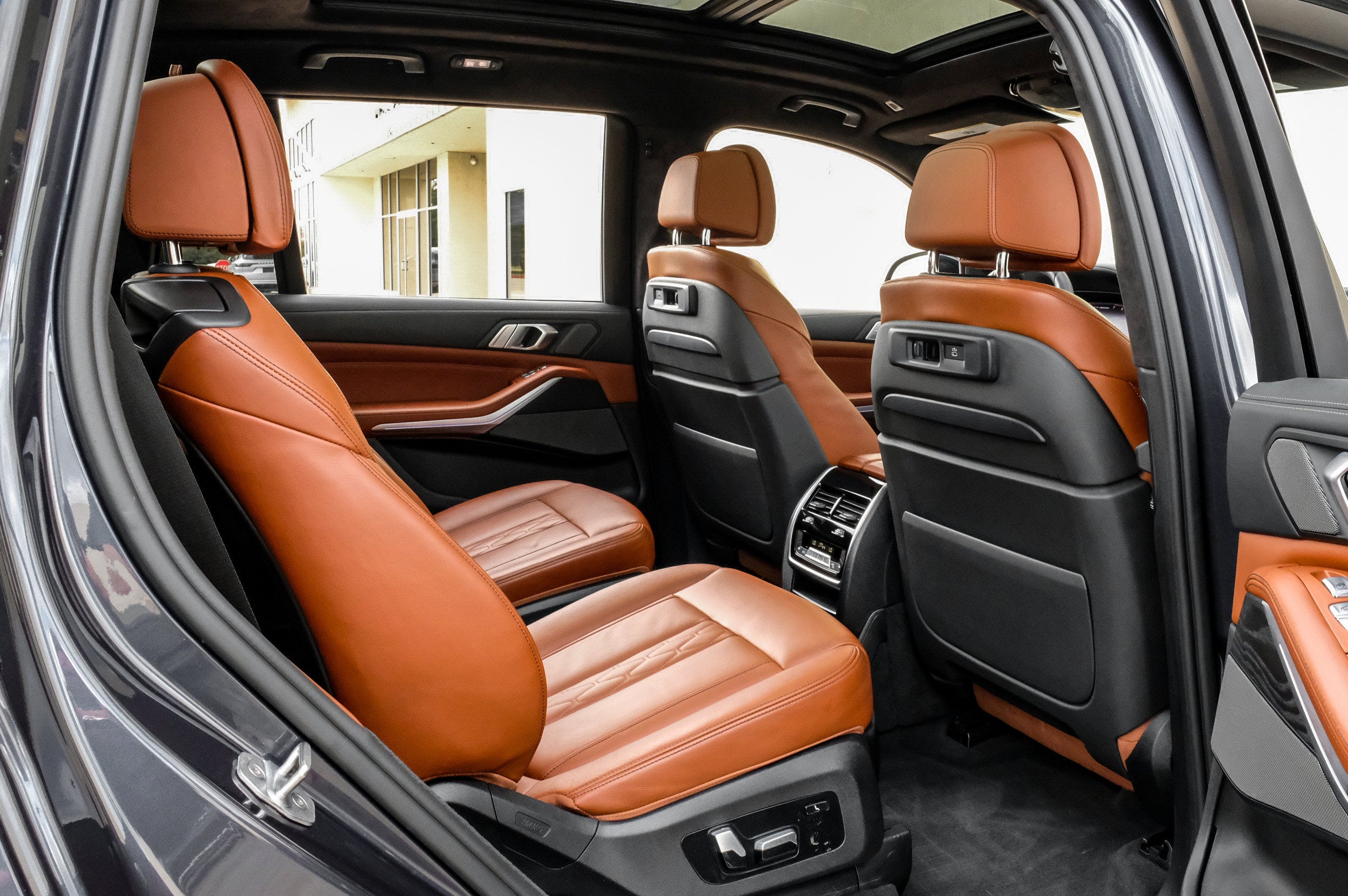 2020 BMW X7 M50i
