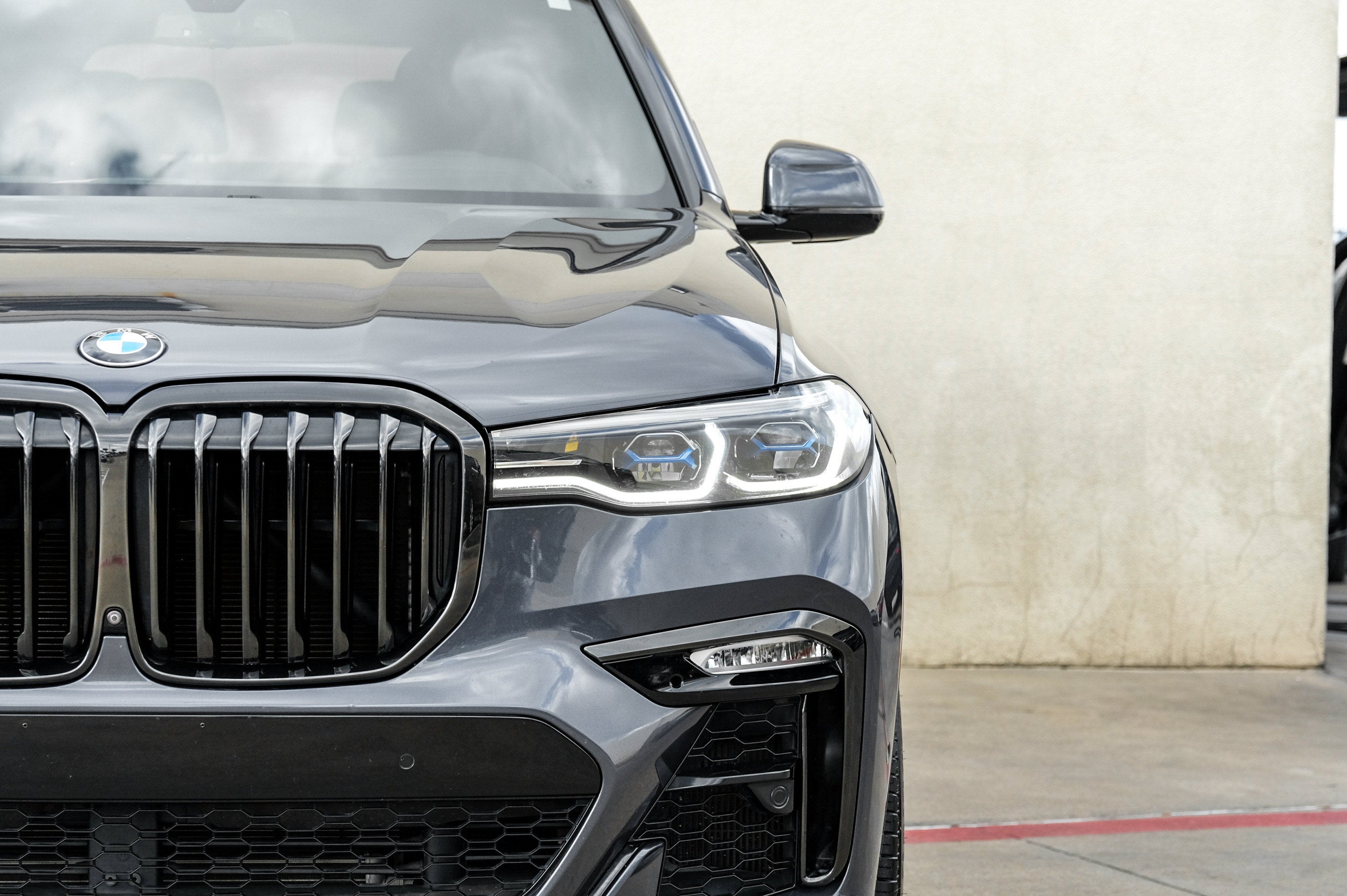 2020 BMW X7 M50i