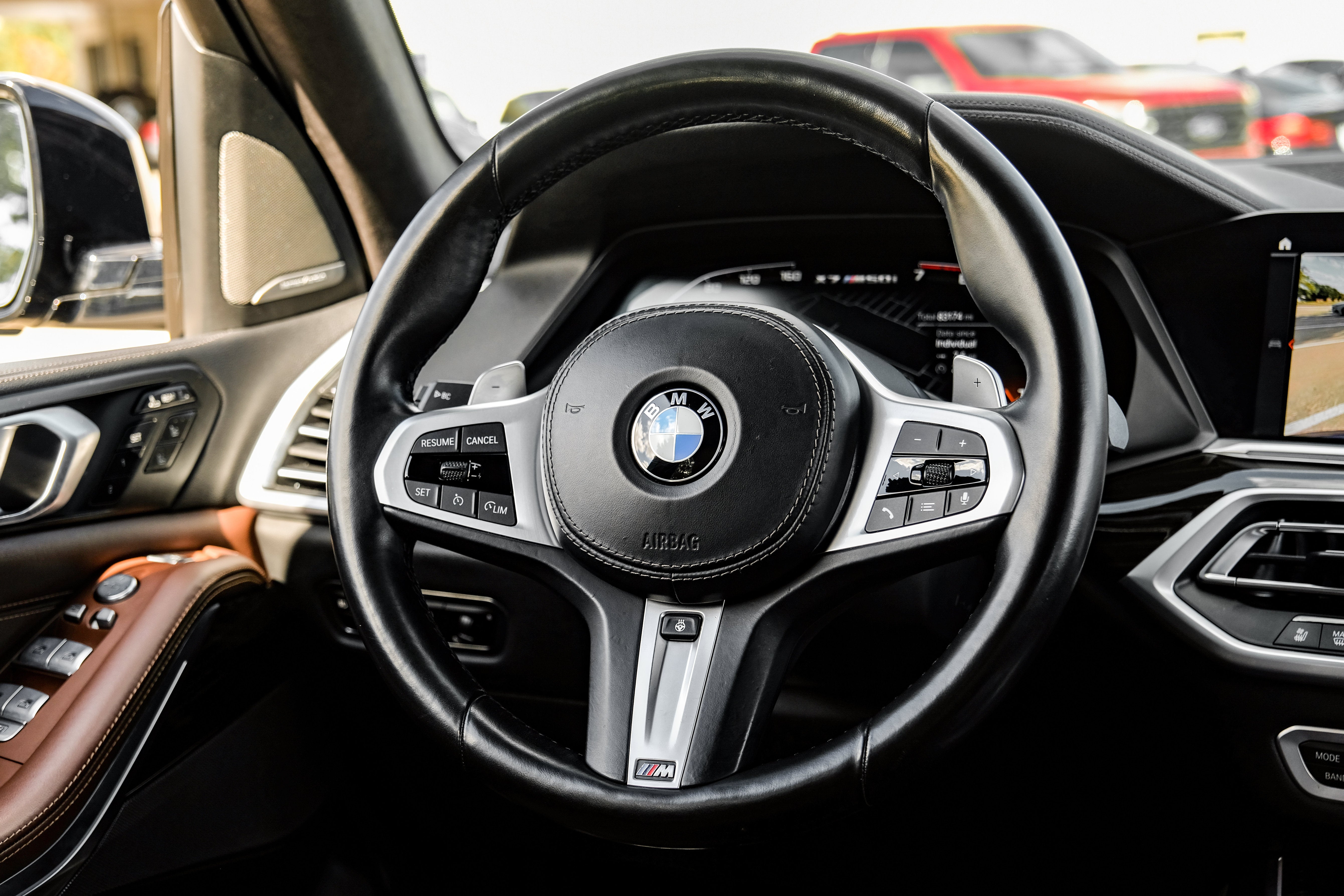 2021 BMW X7 M50i