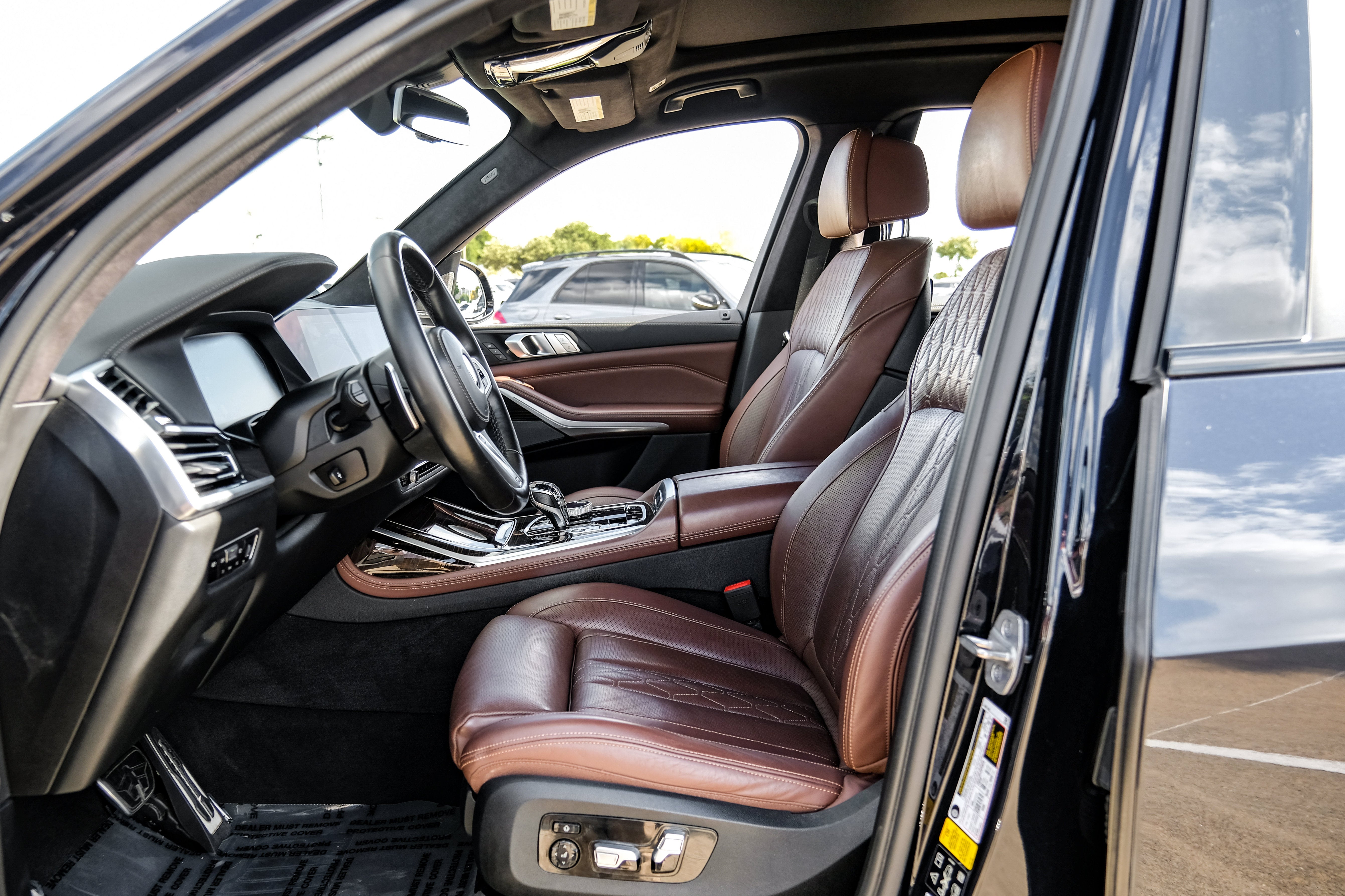 2021 BMW X7 M50i