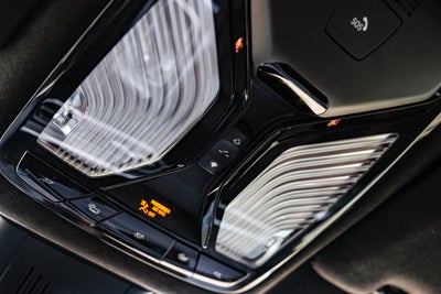 2021 BMW X7 M50i