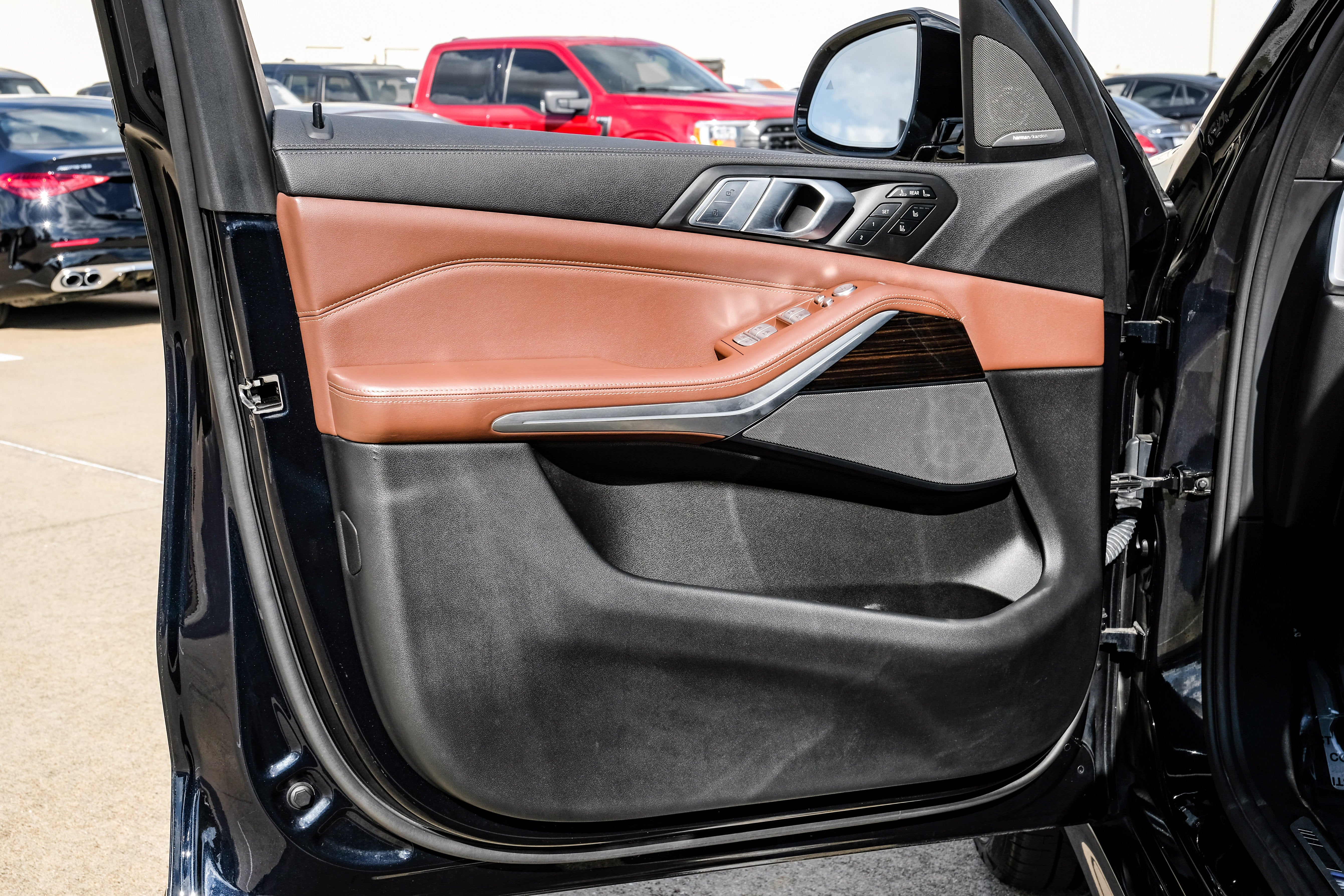 2021 BMW X7 M50i