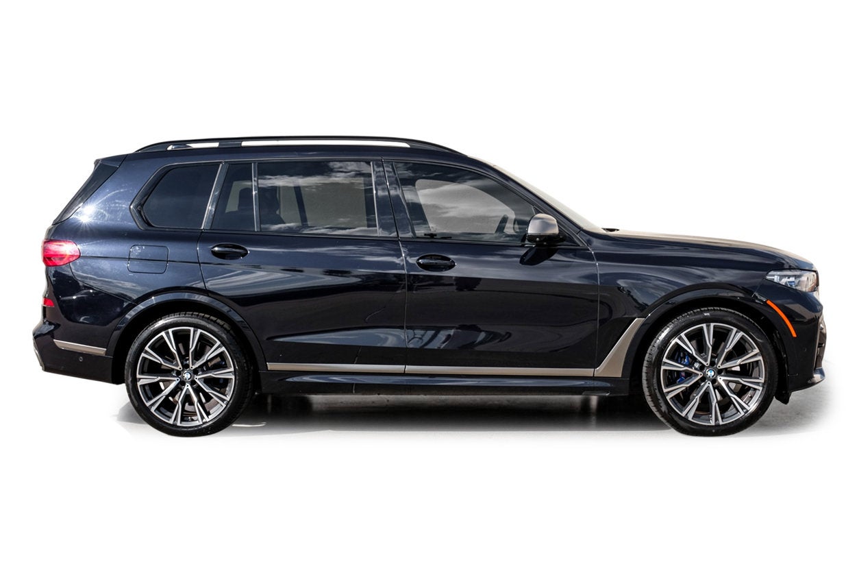 2021 BMW X7 M50i