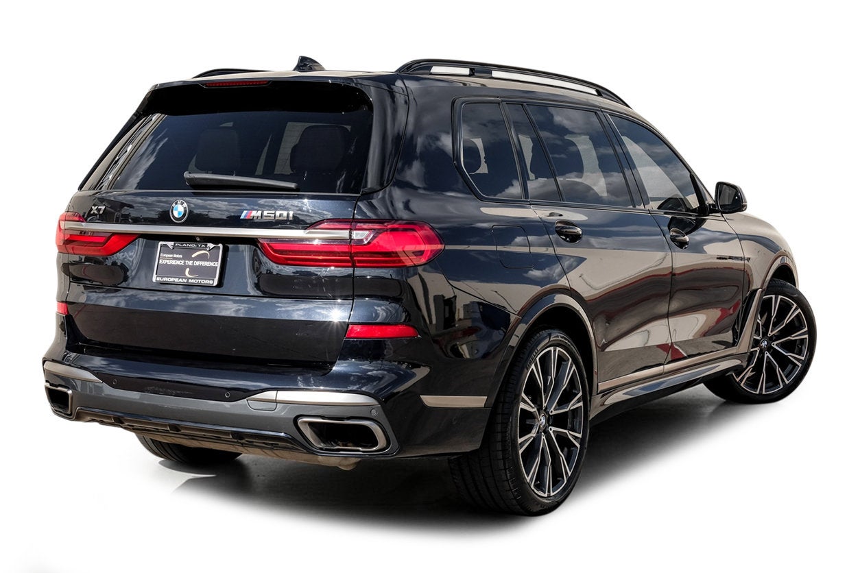 2021 BMW X7 M50i