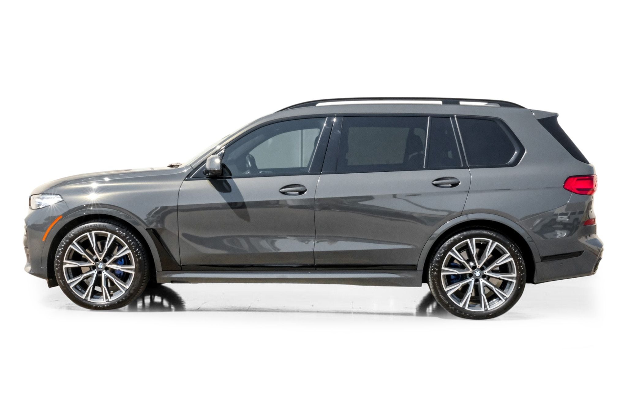 2022 BMW X7 M50i