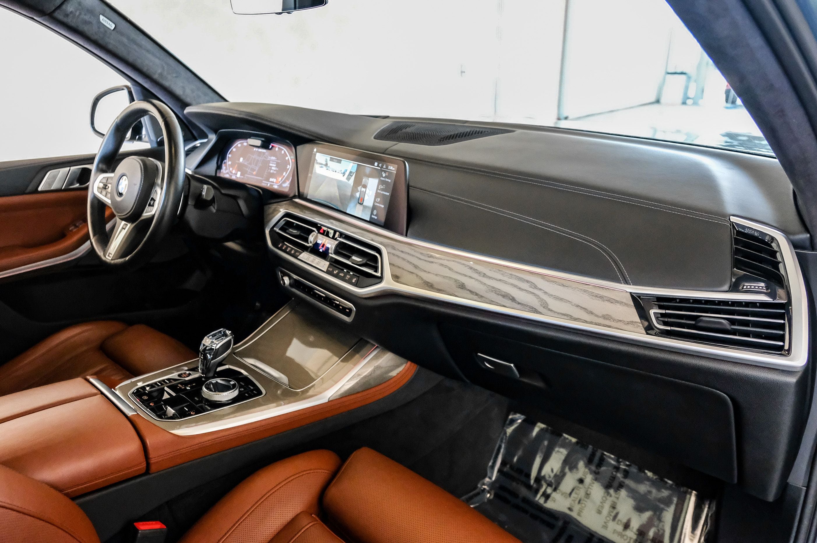 2022 BMW X7 M50i