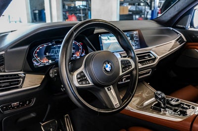 2022 BMW X7 M50i