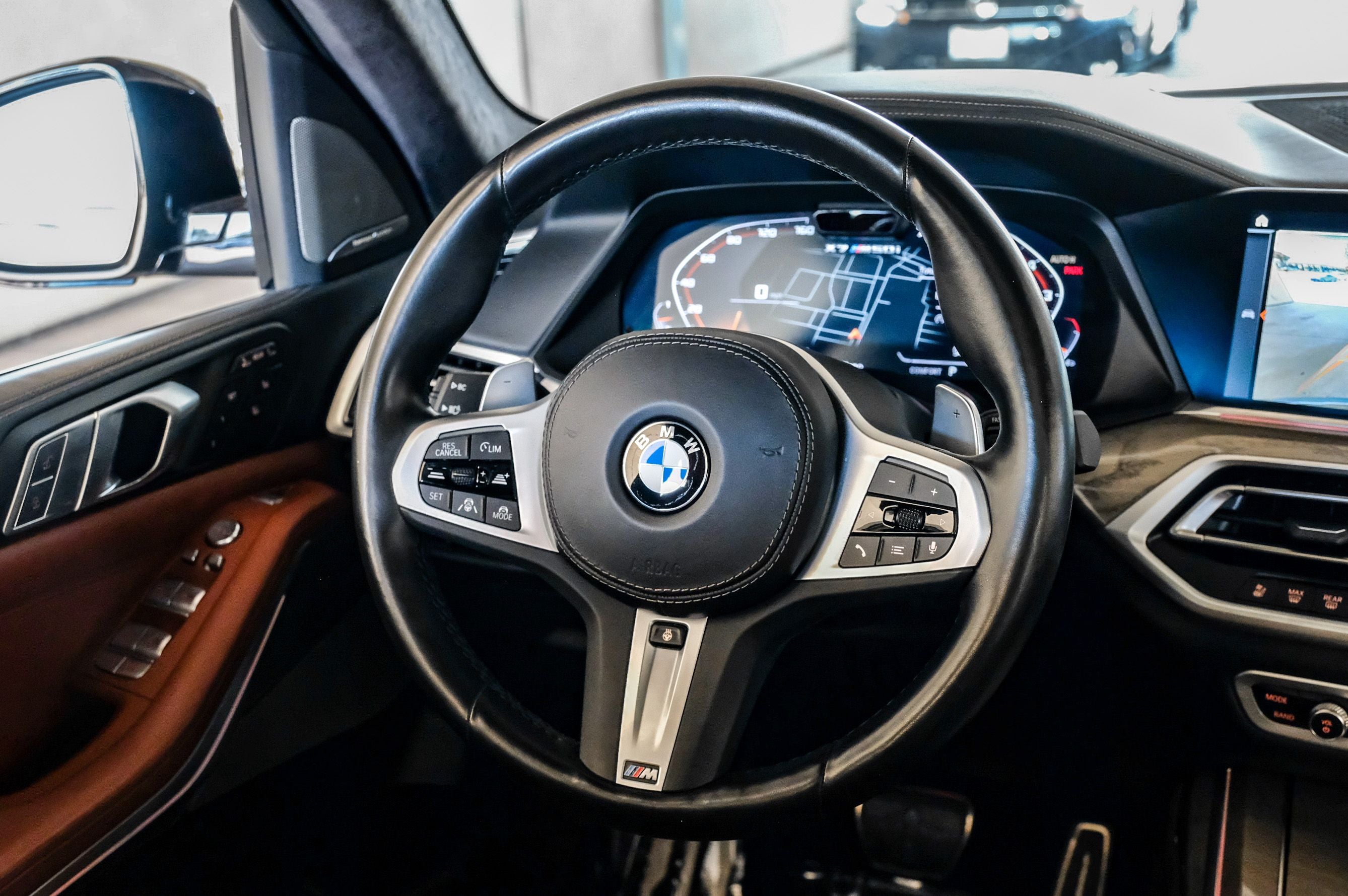 2022 BMW X7 M50i