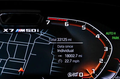 2022 BMW X7 M50i