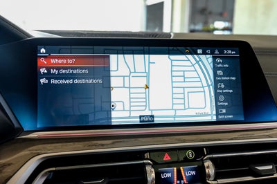 2022 BMW X7 M50i