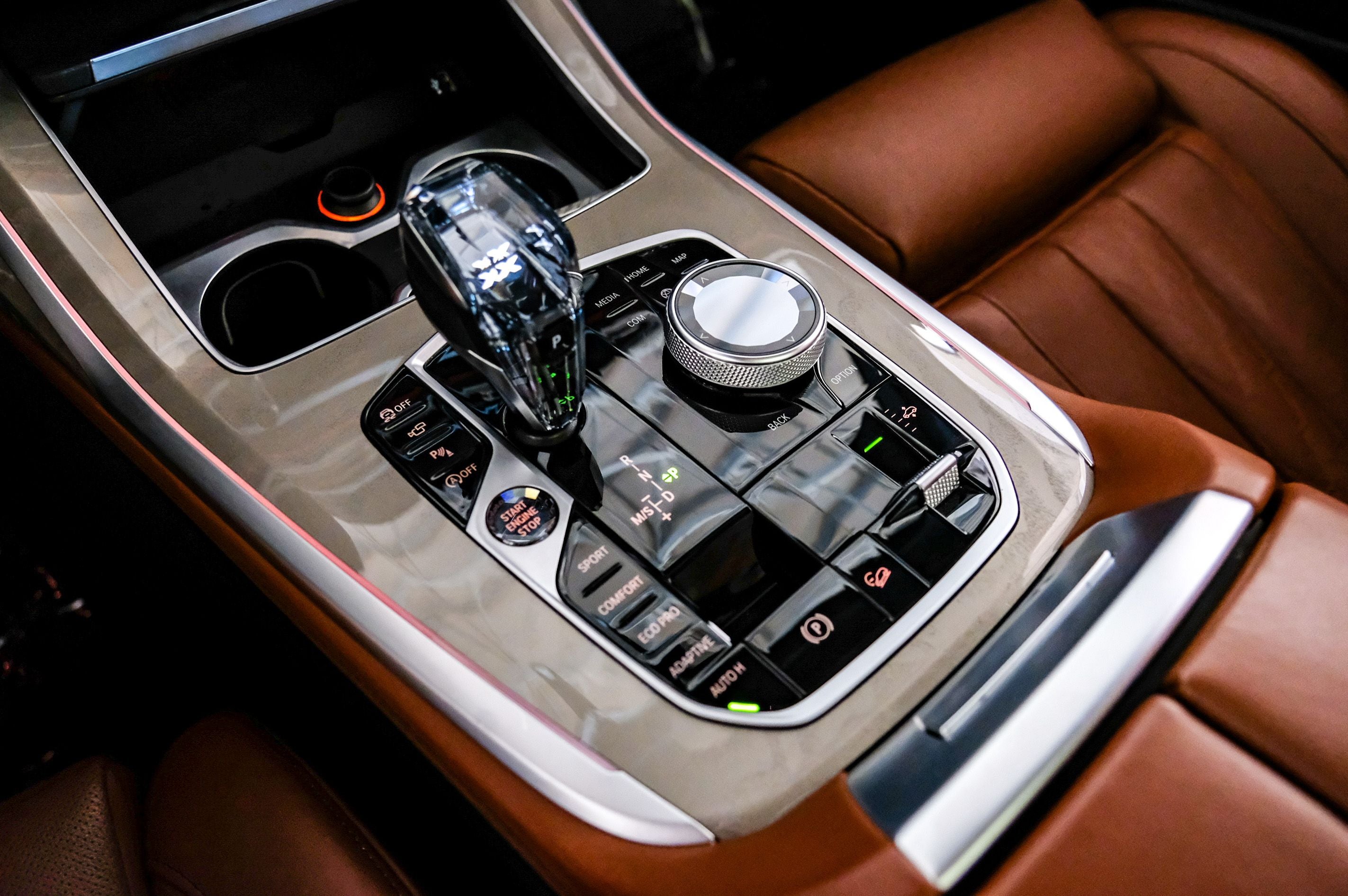 2022 BMW X7 M50i