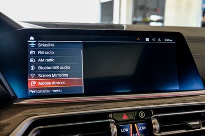 2022 BMW X7 M50i
