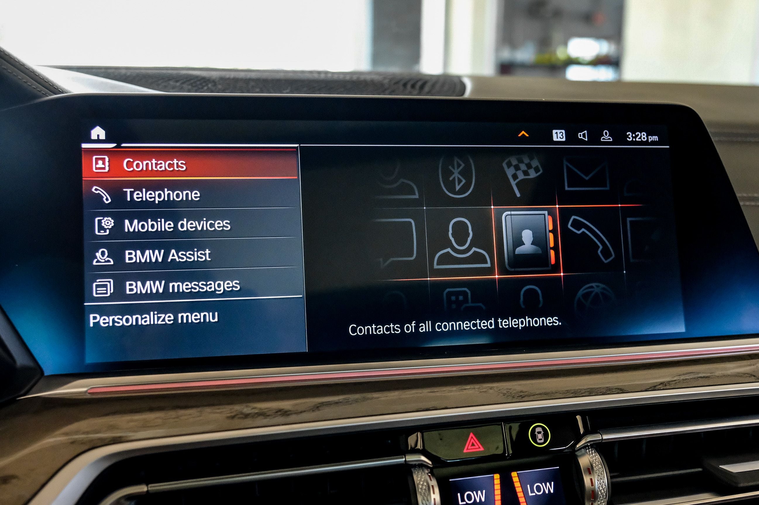 2022 BMW X7 M50i
