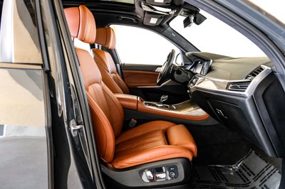 2022 BMW X7 M50i