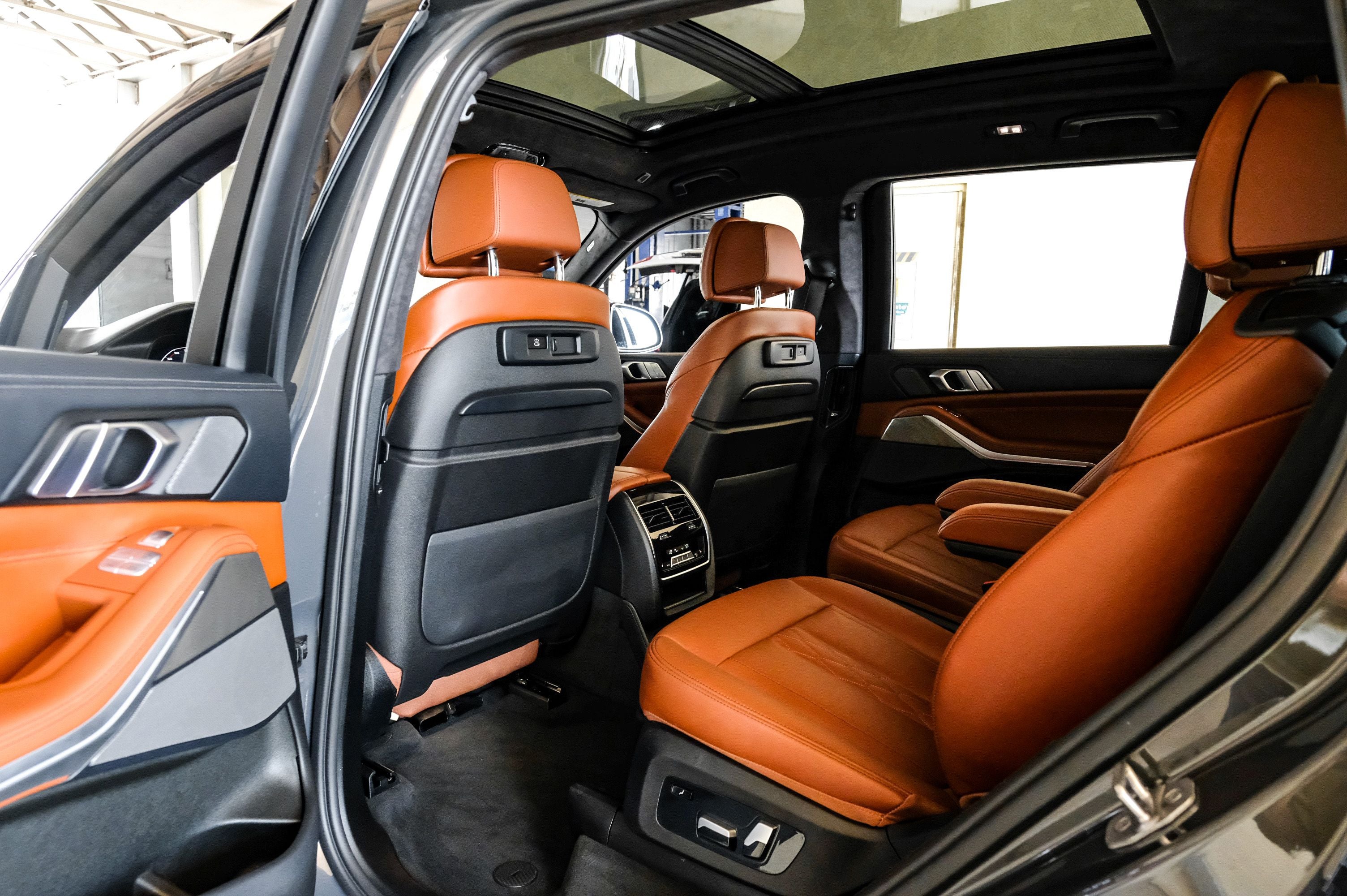 2022 BMW X7 M50i