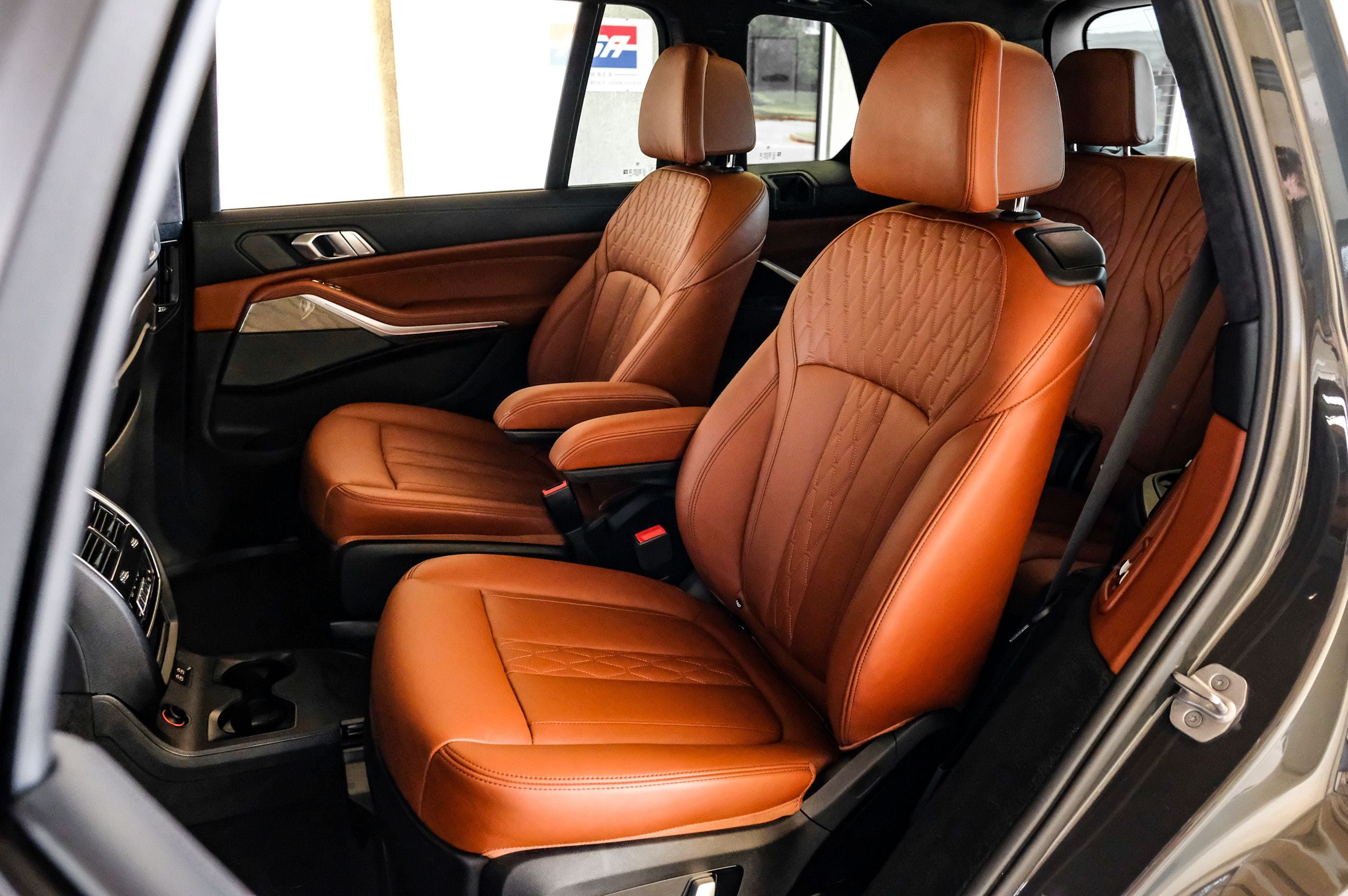 2022 BMW X7 M50i