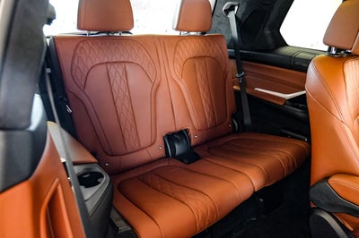 2022 BMW X7 M50i