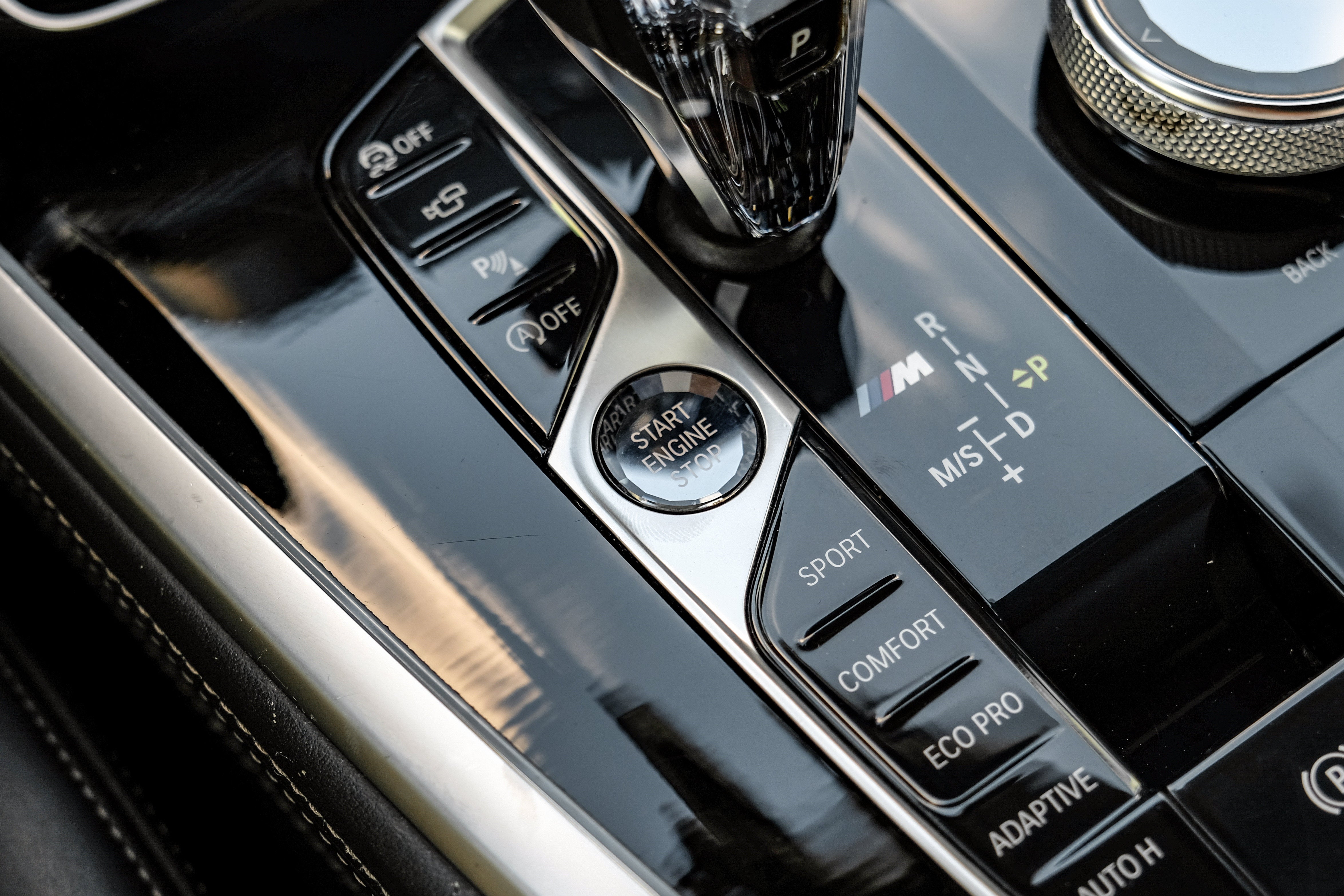 2020 BMW X7 M50i
