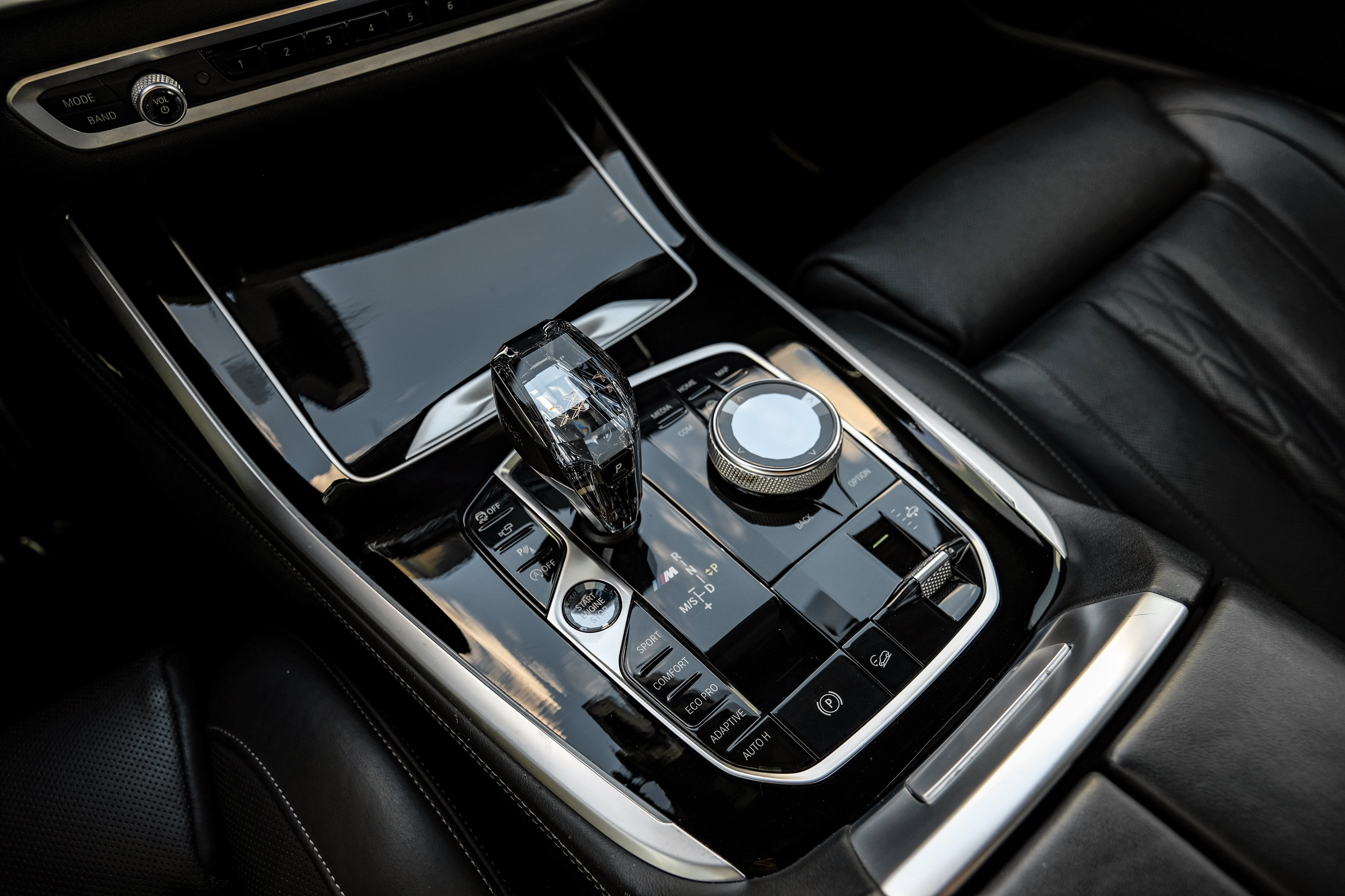 2020 BMW X7 M50i