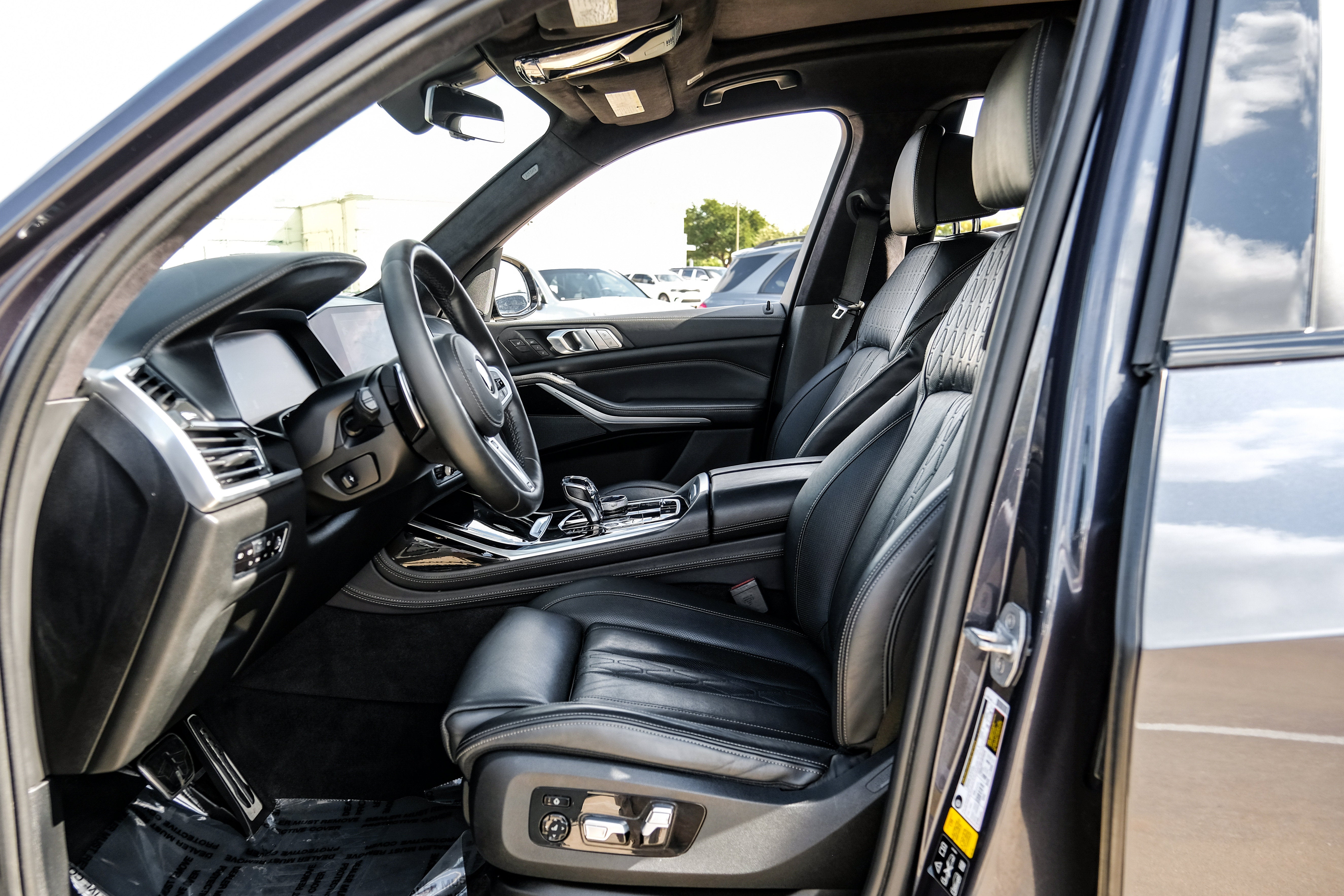 2020 BMW X7 M50i