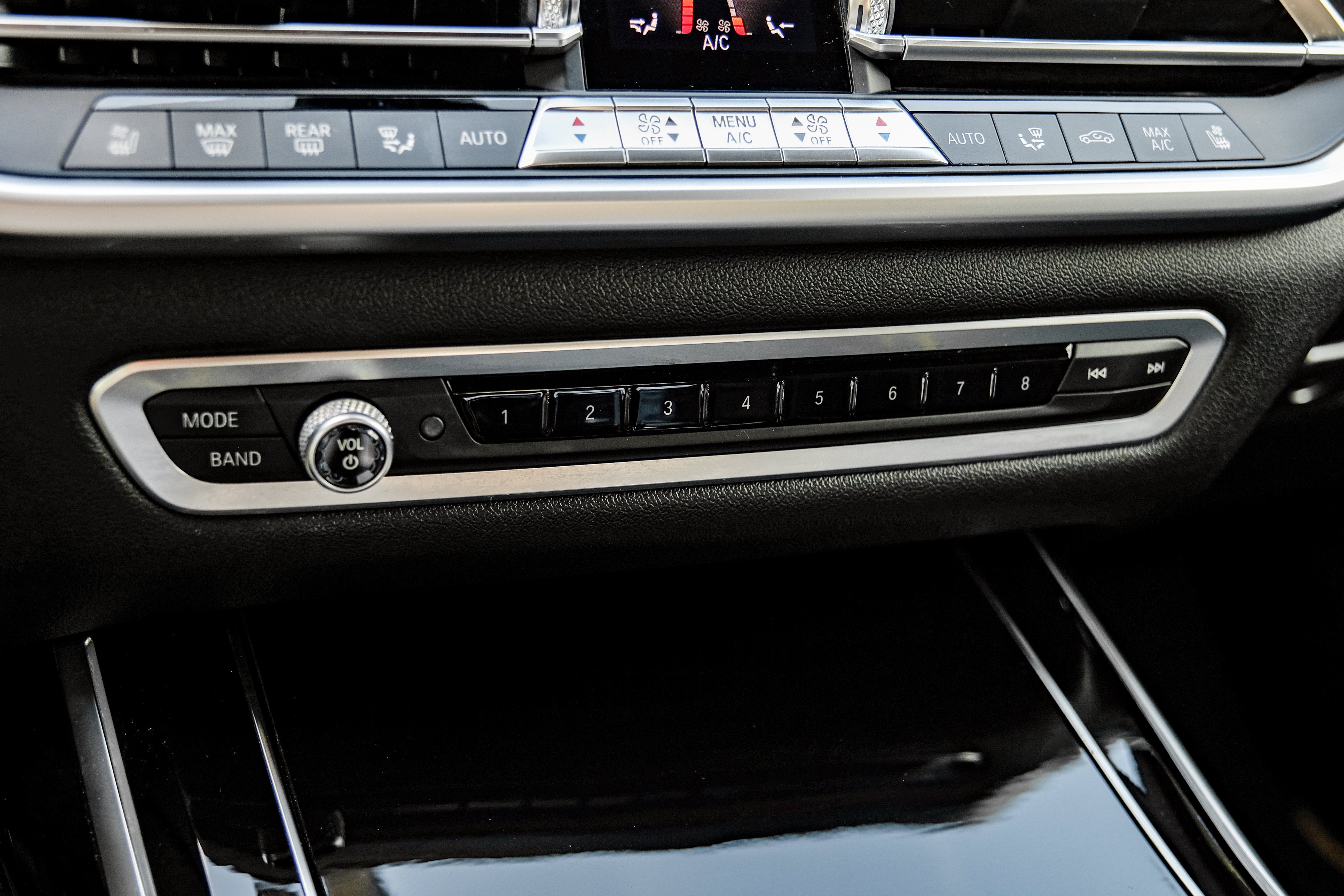 2020 BMW X7 M50i