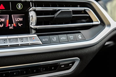 2020 BMW X7 M50i