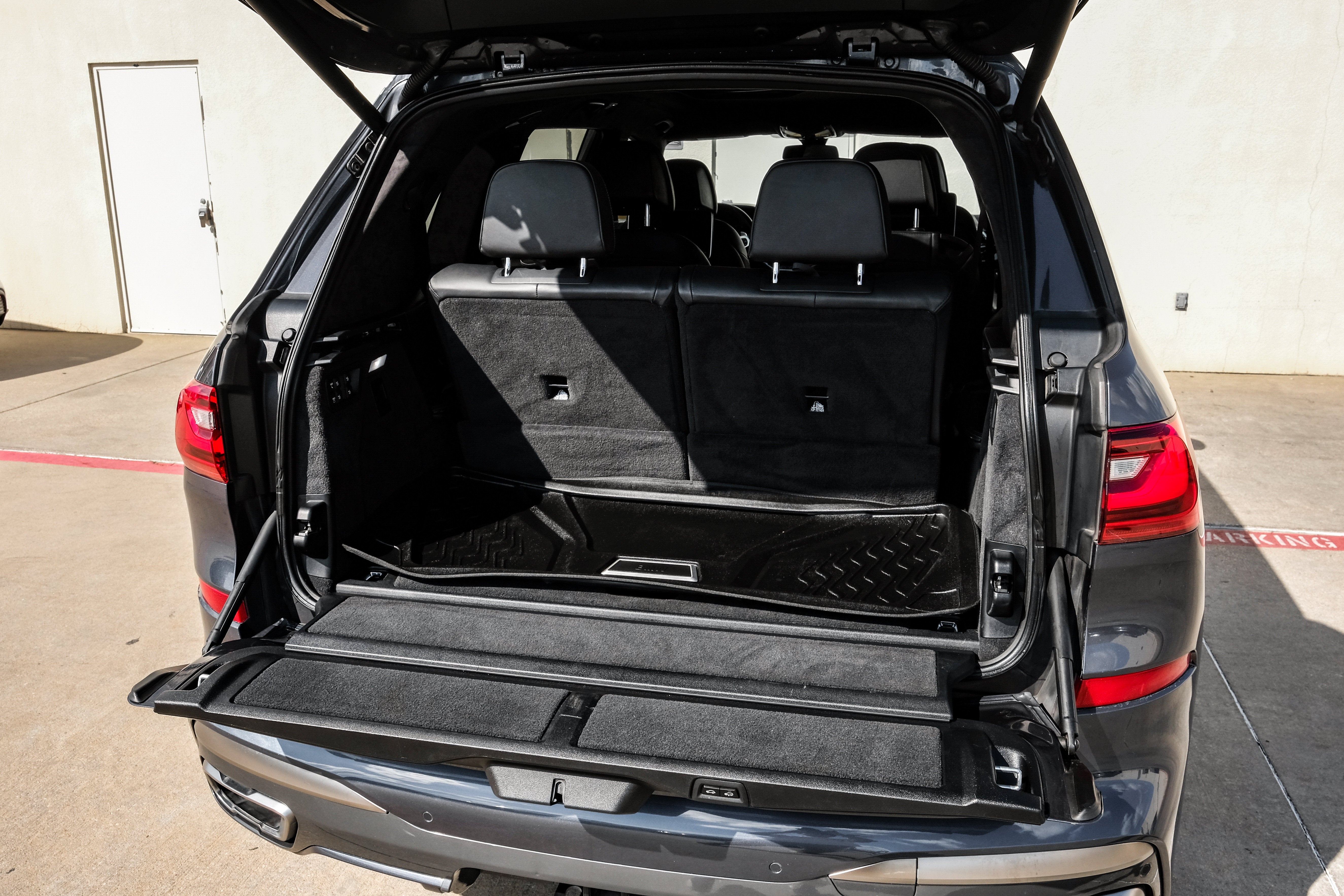 2020 BMW X7 M50i