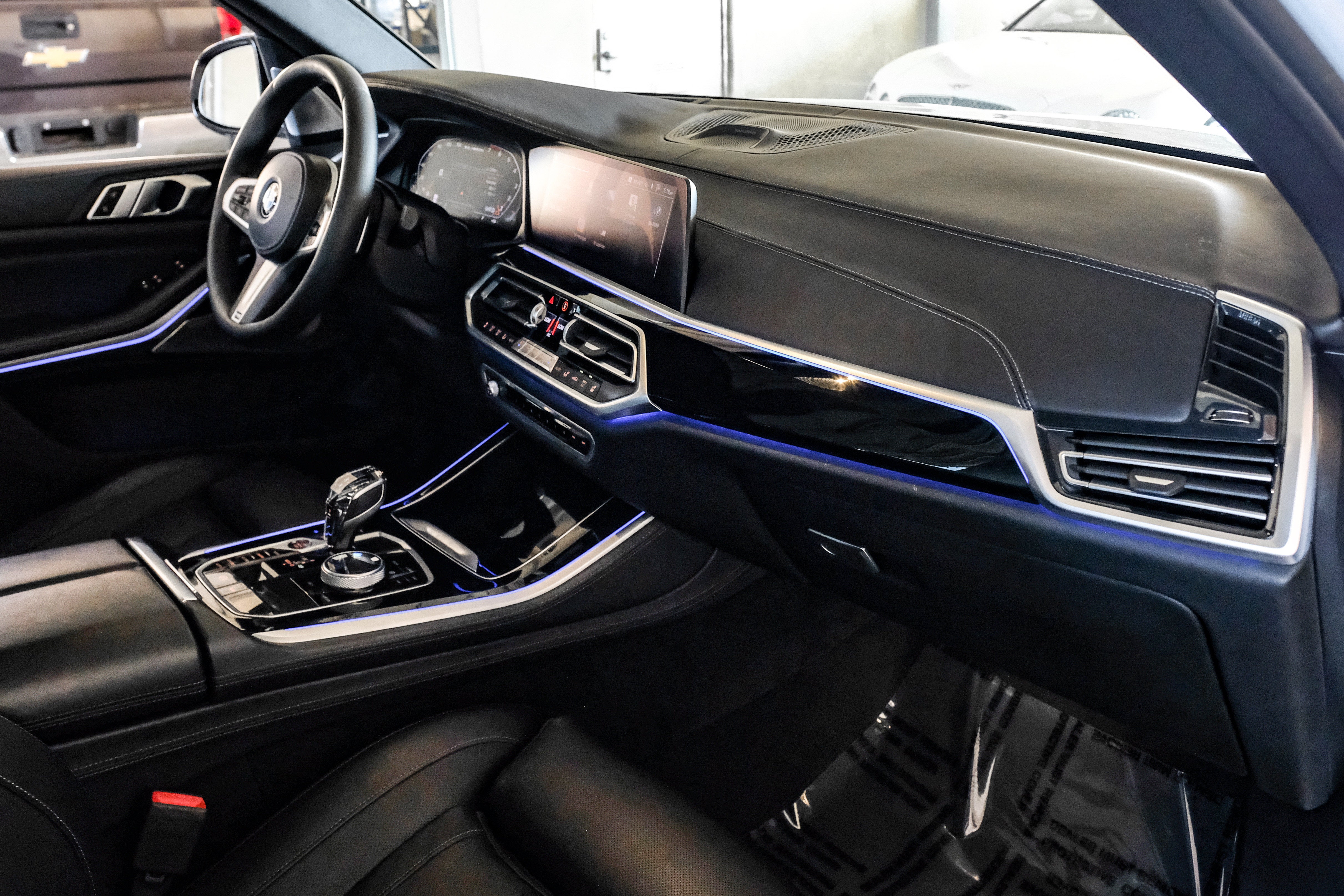 2020 BMW X5 M50i